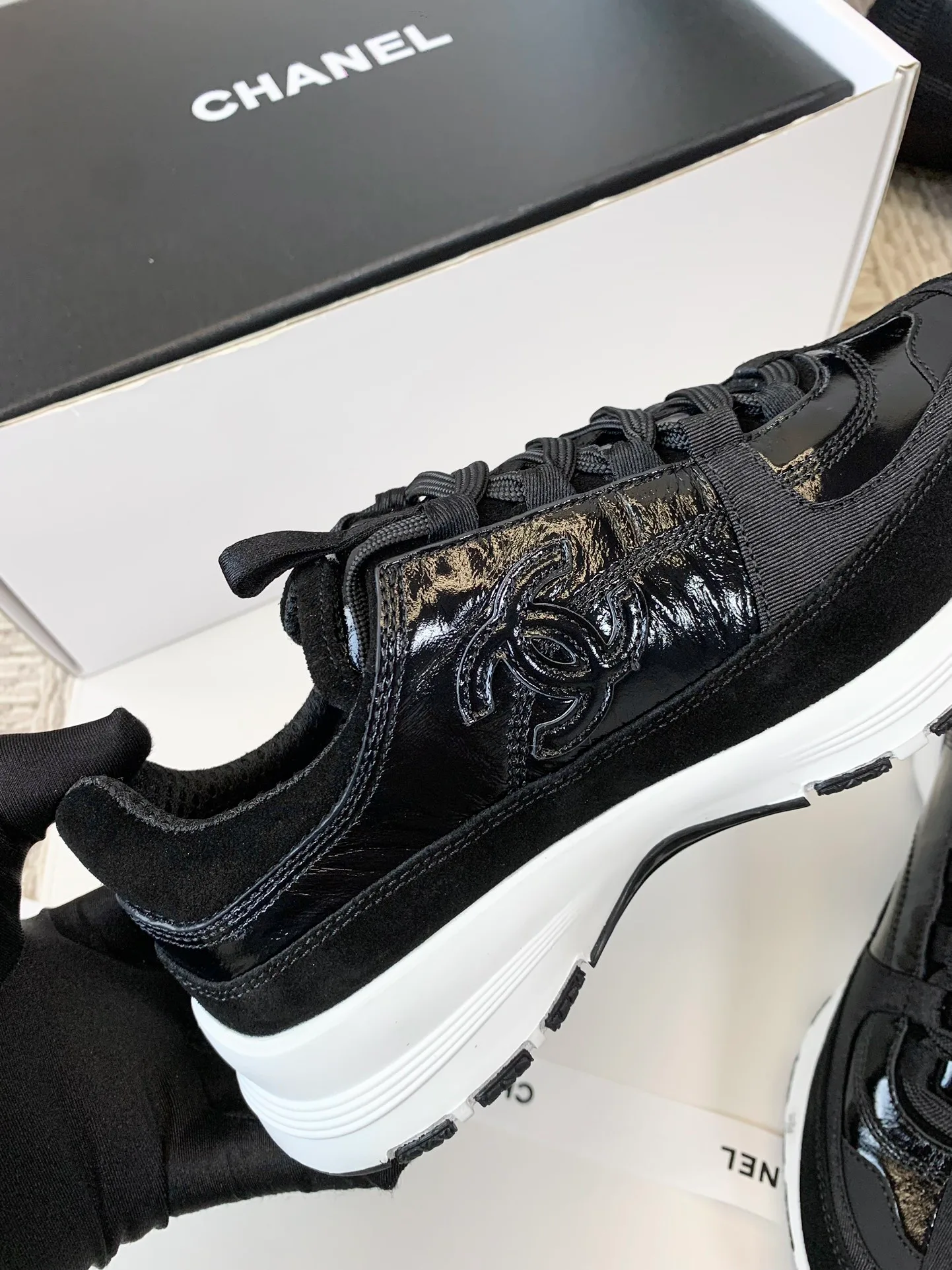 Кроссовки Женские Chanel 10851138