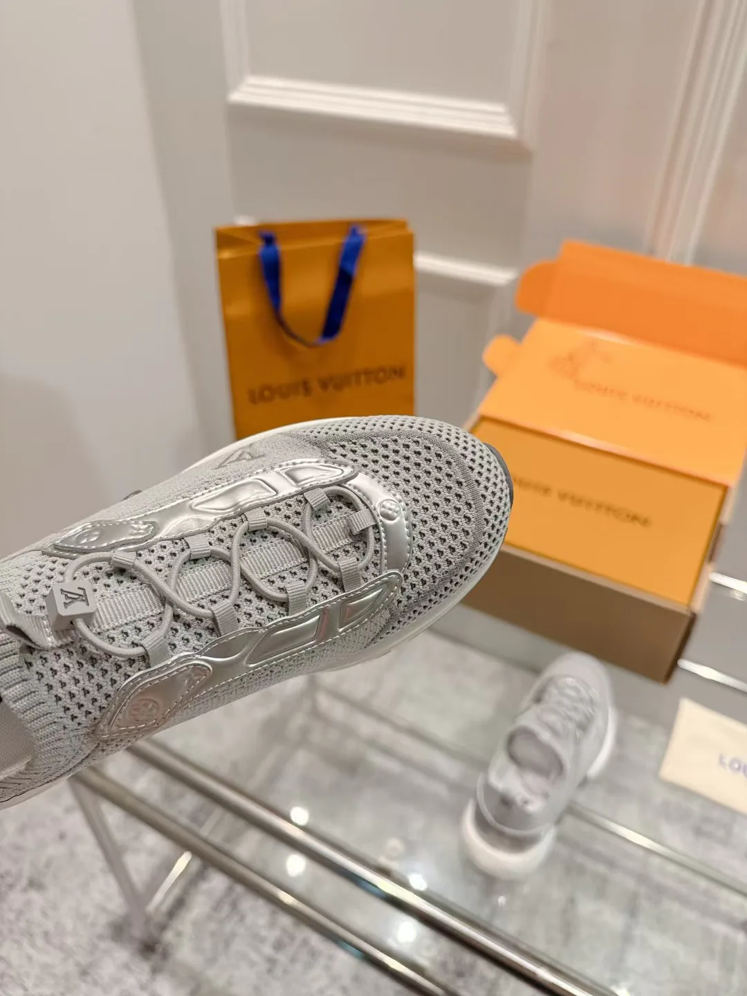 Кроссовки Женские Louis Vuitton 837003