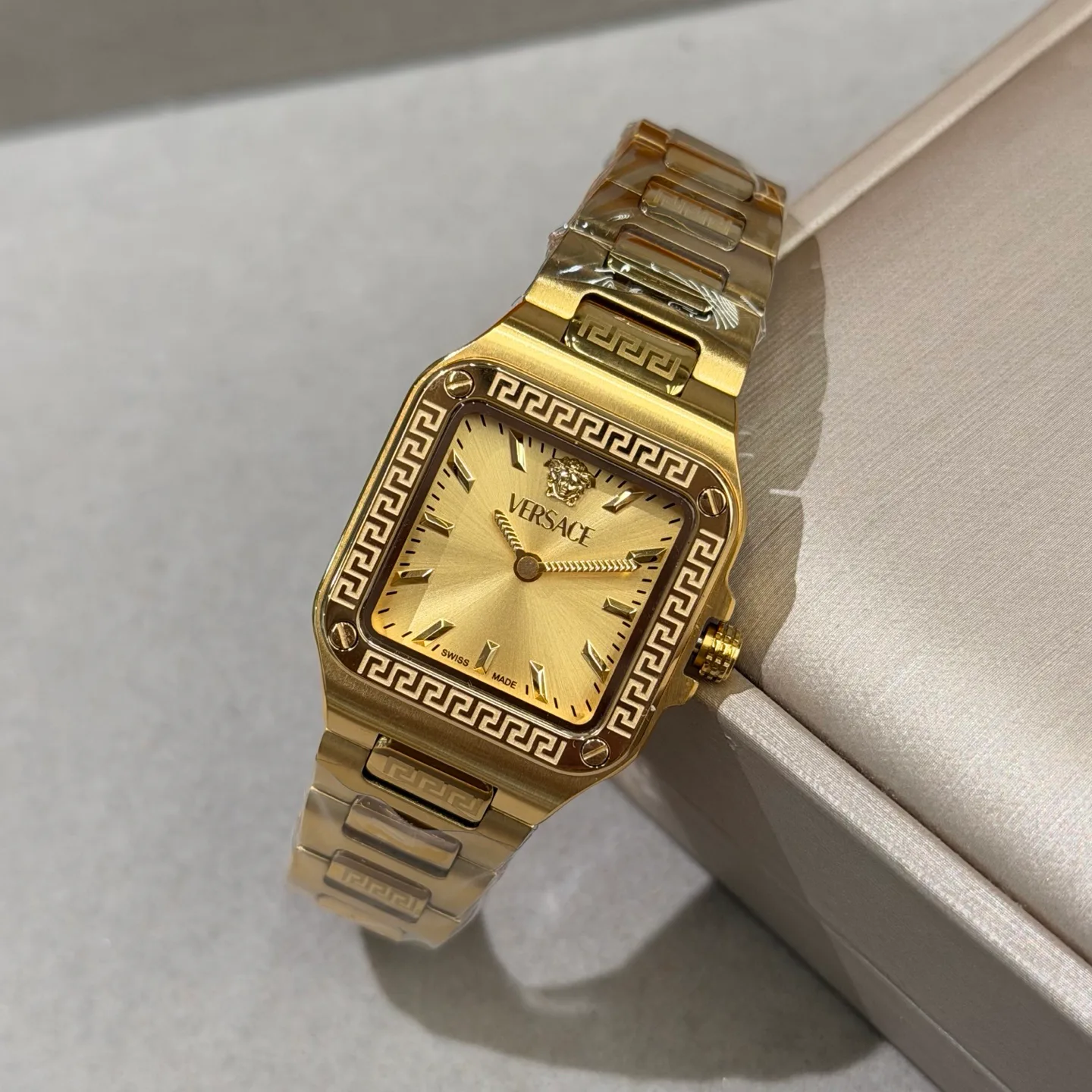 Часы Женские Versace 17813610