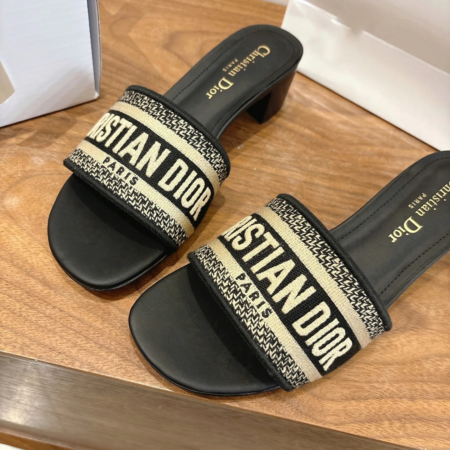 Босоножки Женские Christian Dior 1137339