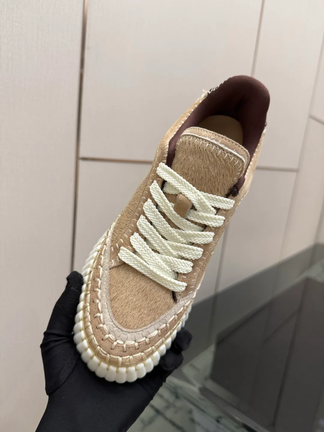 Кроссовки Женские Chloe 19336889