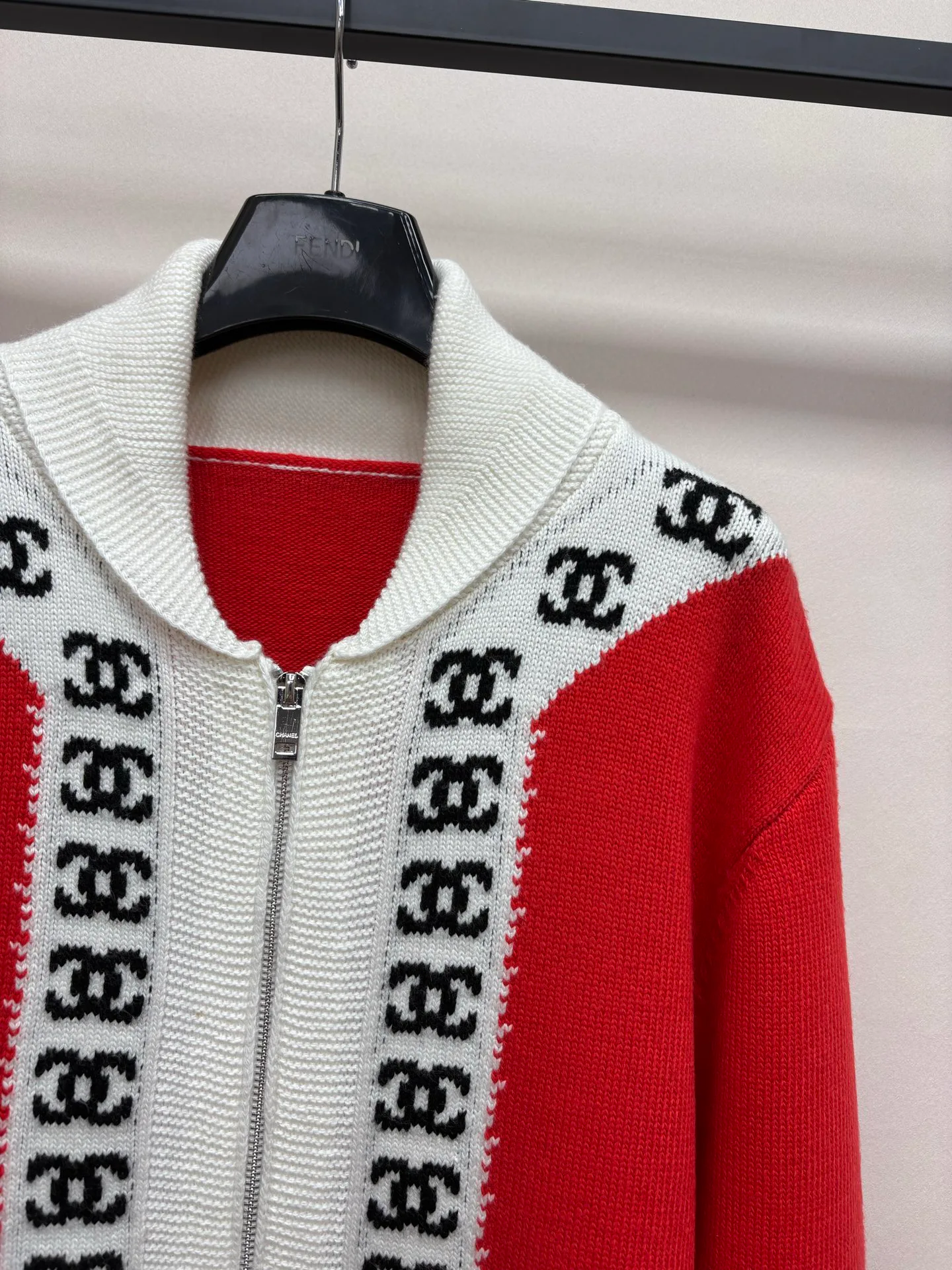 Джемперы И Свитеры Женские Chanel 19560077