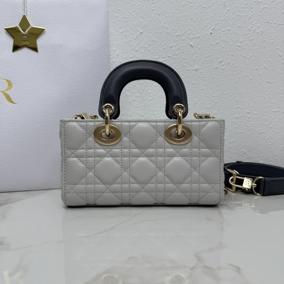 Классические Сумки Женские Christian Dior 18116368
