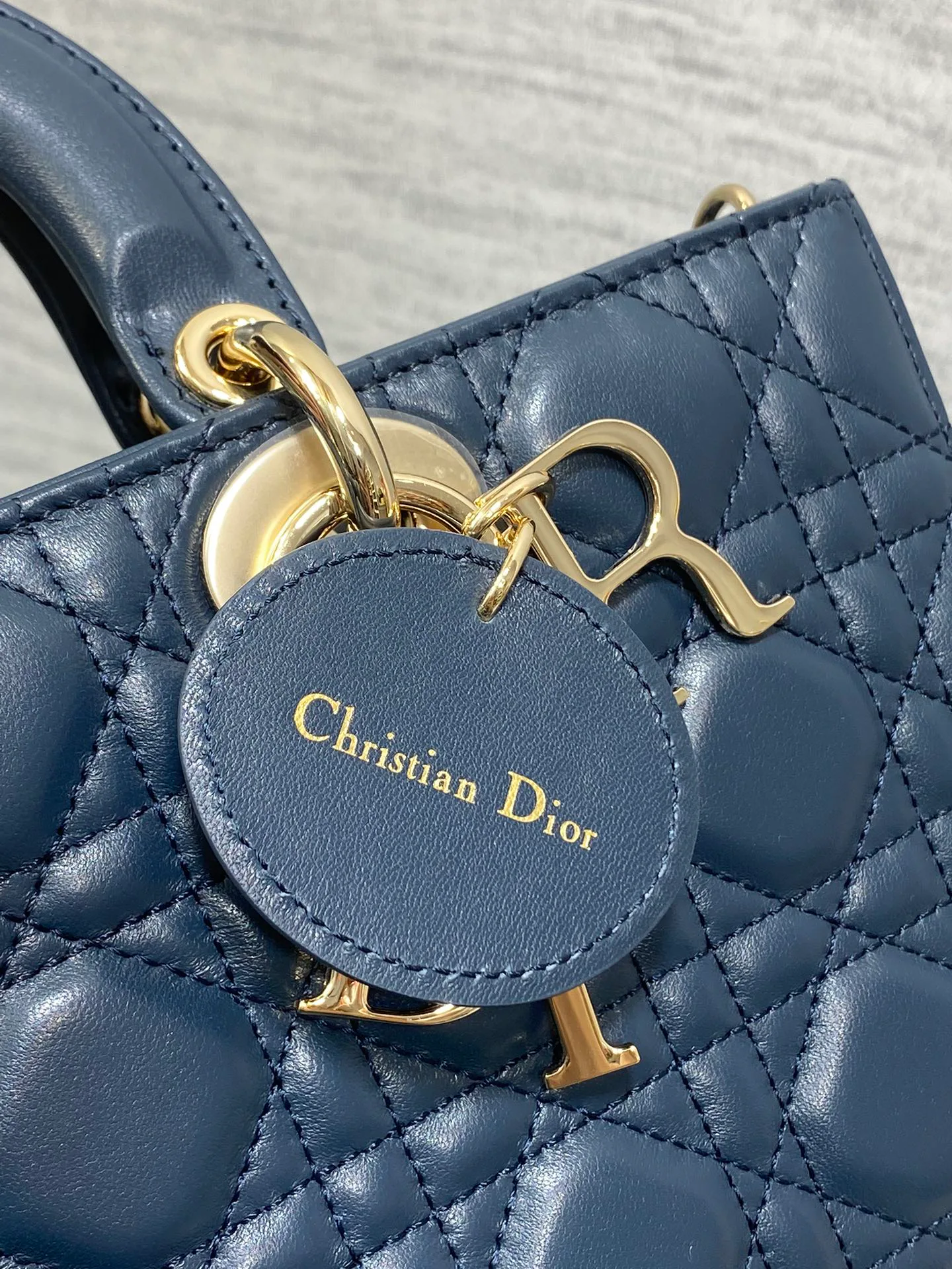 Классические Сумки Женские Christian Dior 17770369