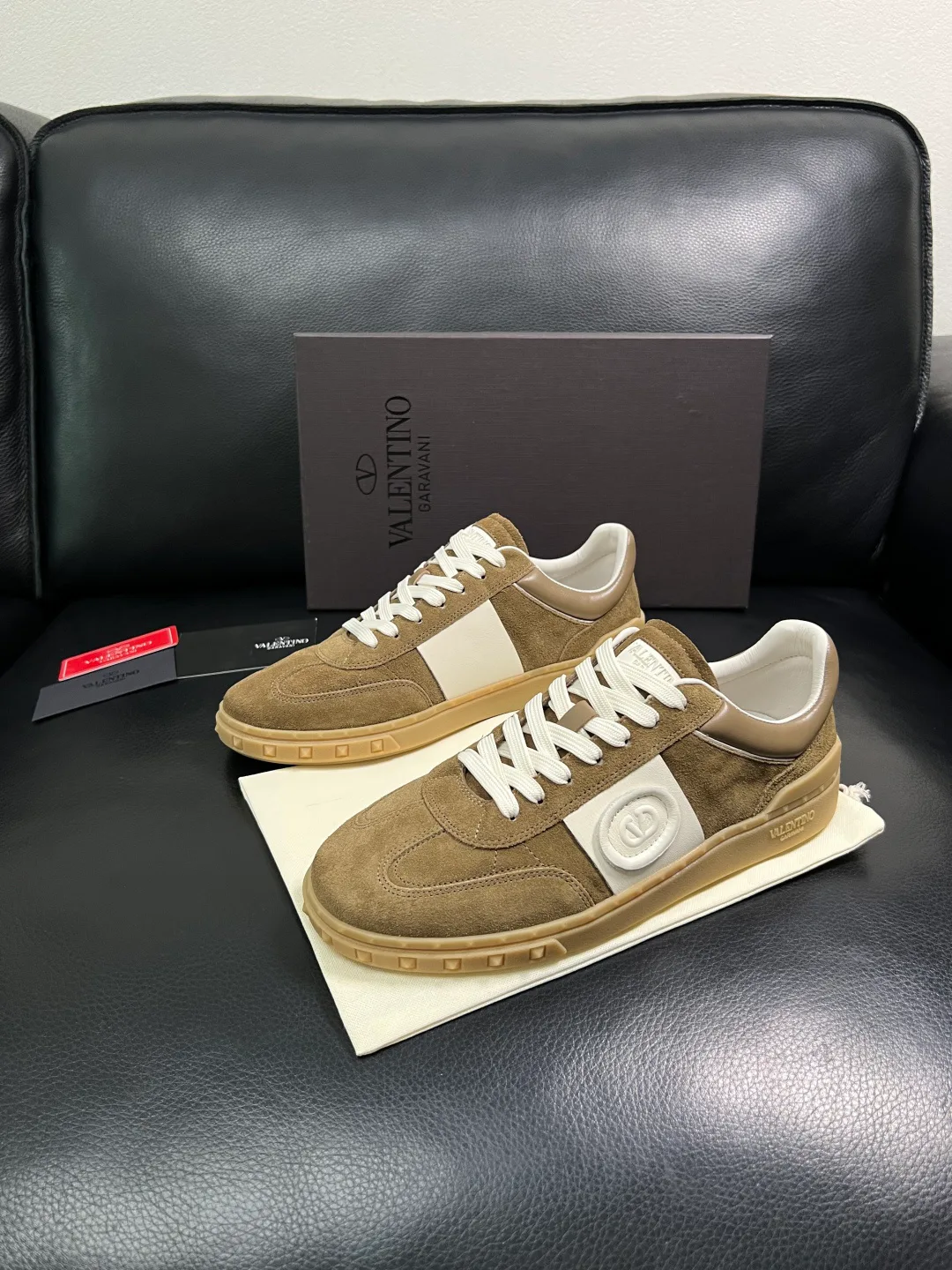 Кроссовки Женские Valentino 17093909