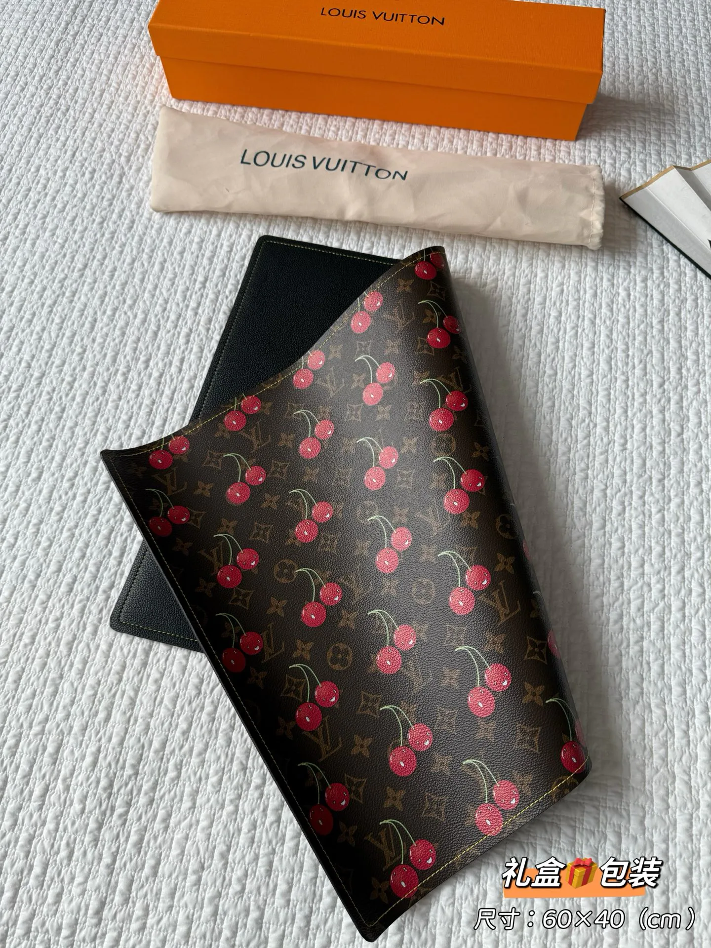 Текстиль Louis Vuitton 12119066