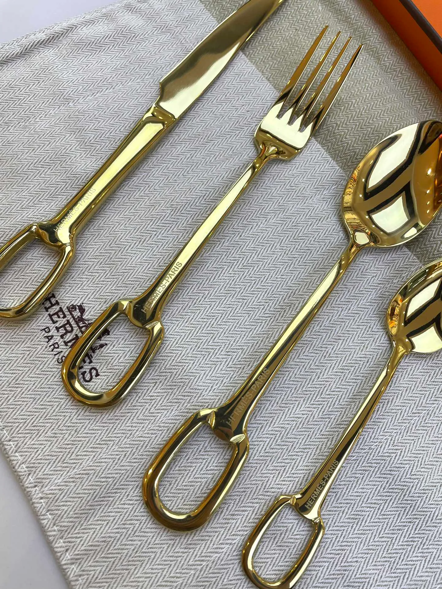 Посуда Hermes 380187