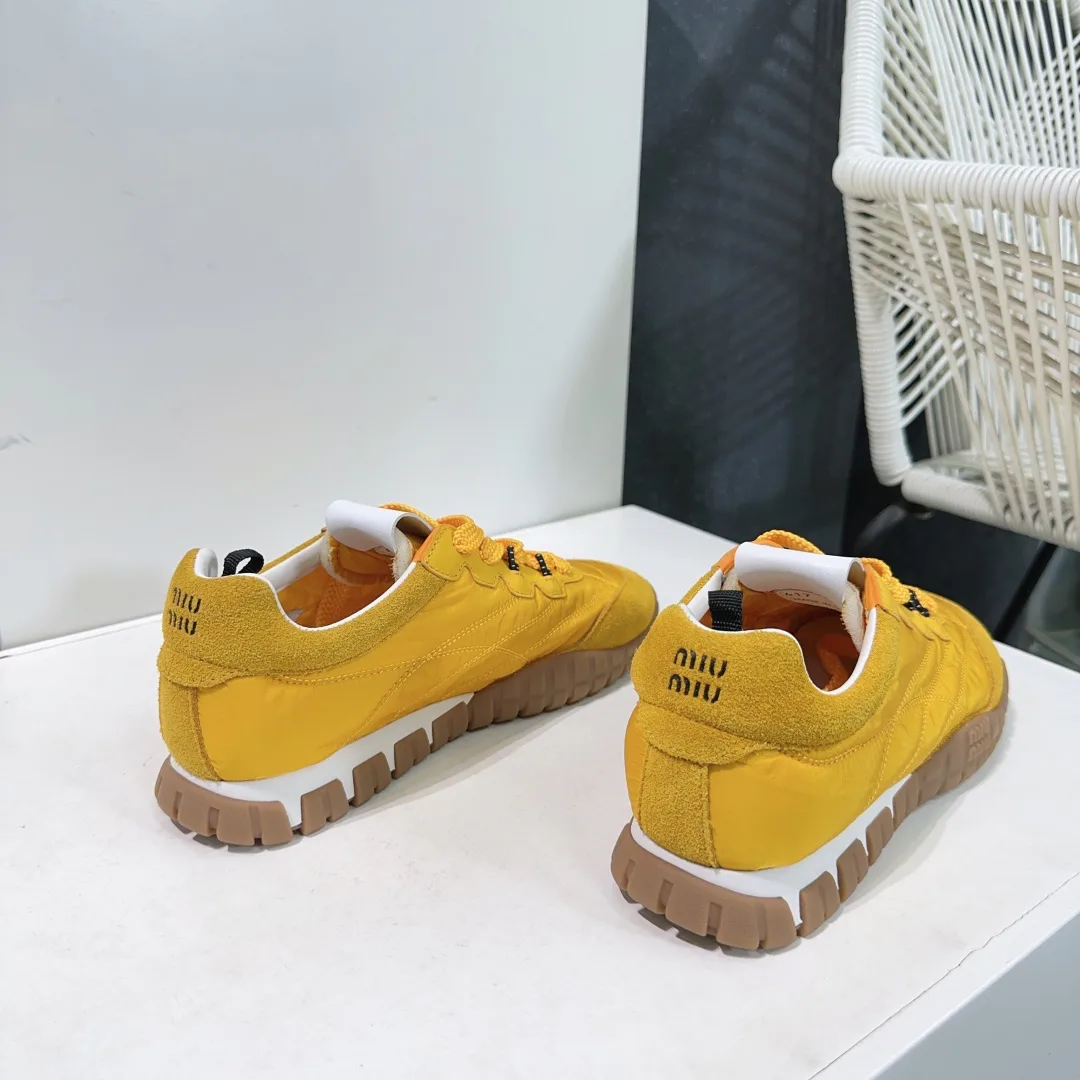 Кроссовки Женские Miu Miu 12102