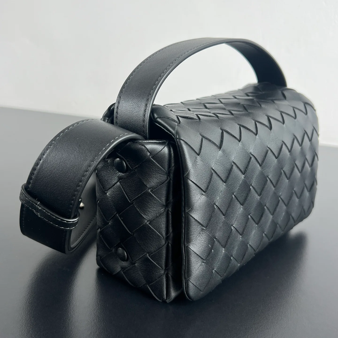 Классические Сумки Женские Bottega Veneta 13306149