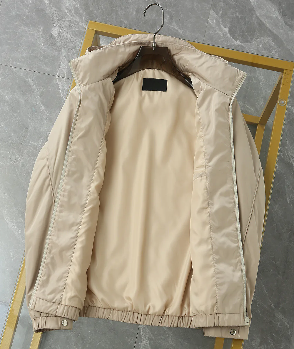 Куртки И Пуховики Женские Prada 18157315