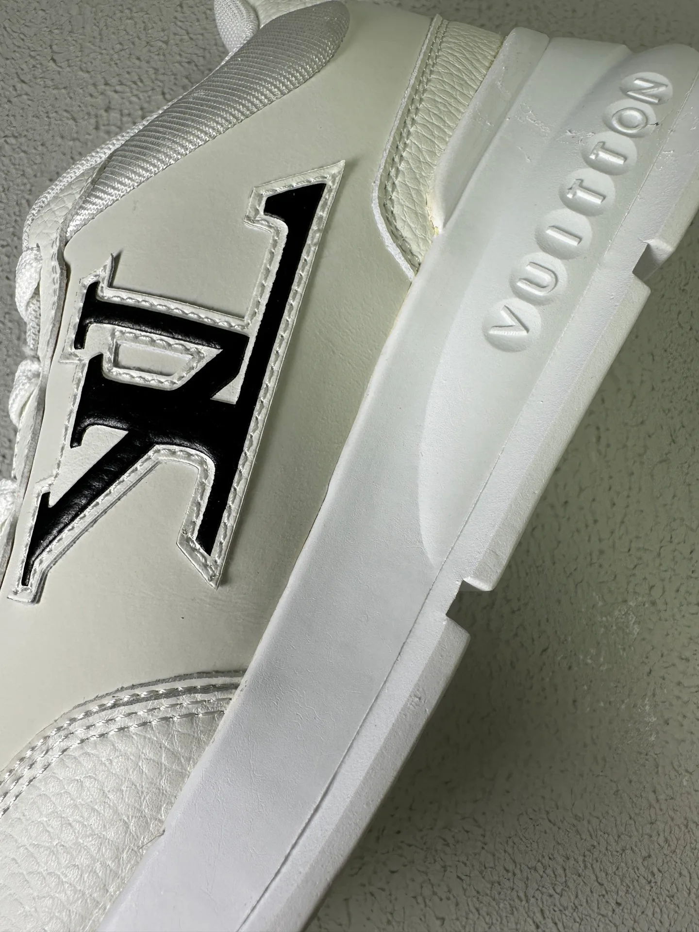 Кроссовки Мужские Louis Vuitton 58115