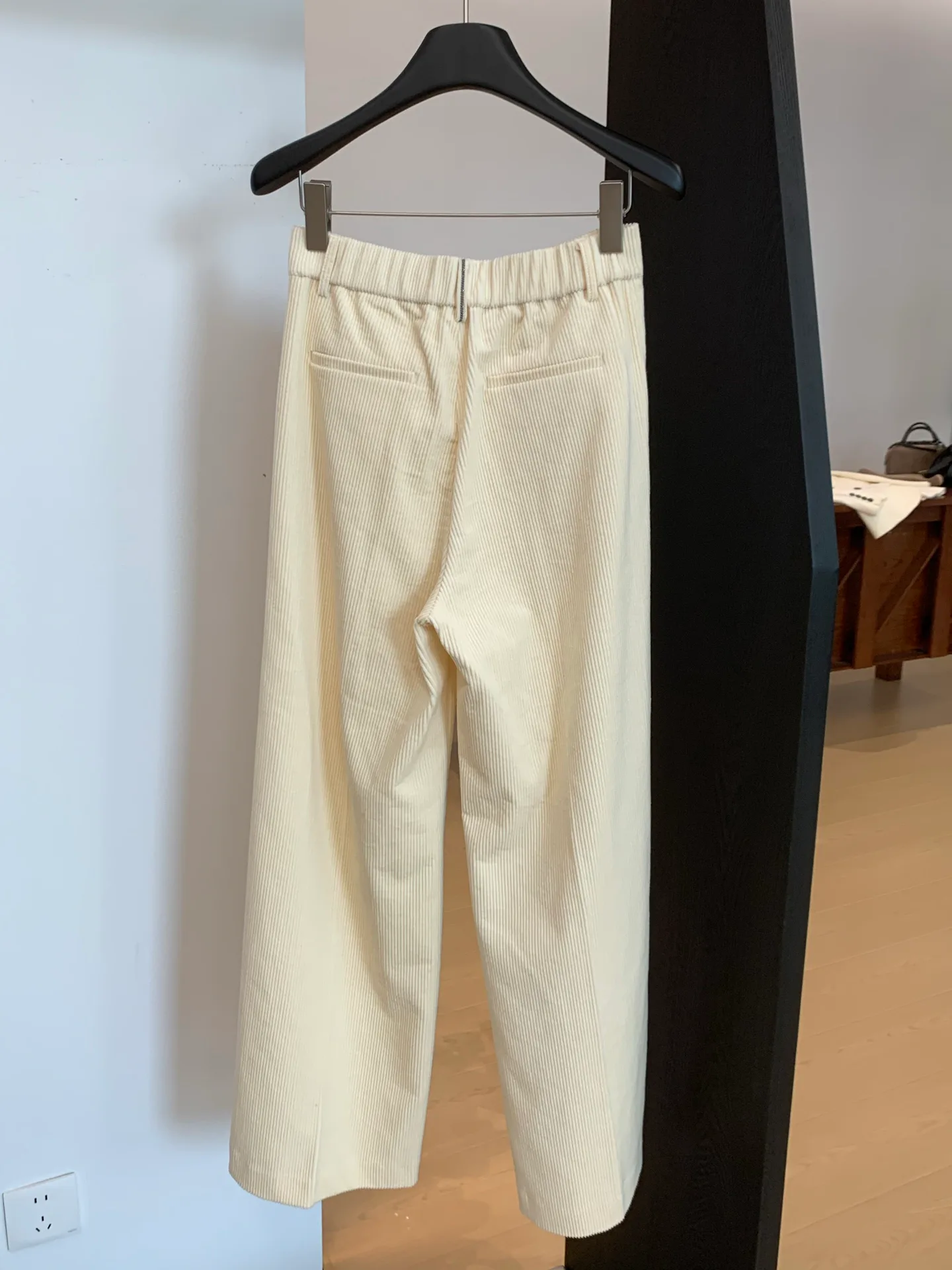 Брюки Женские Brunello Cucinelli 18086883