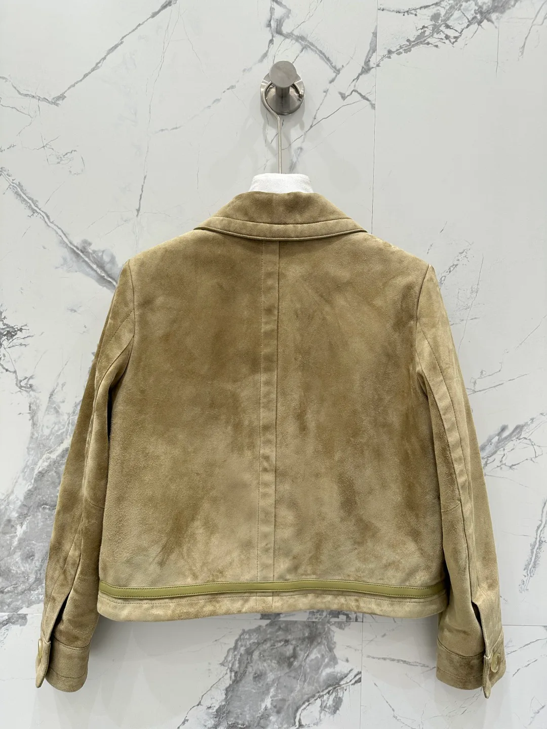 Кожаные Куртки И Дублёнки Женские Gucci 10387507