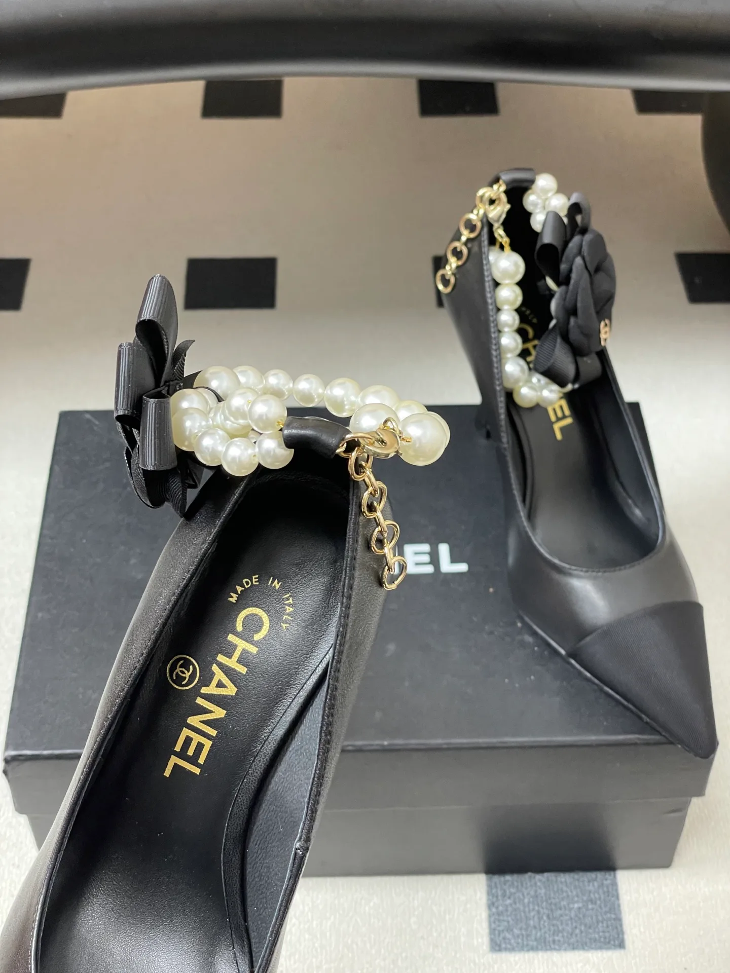 Босоножки Женские Chanel 11897594