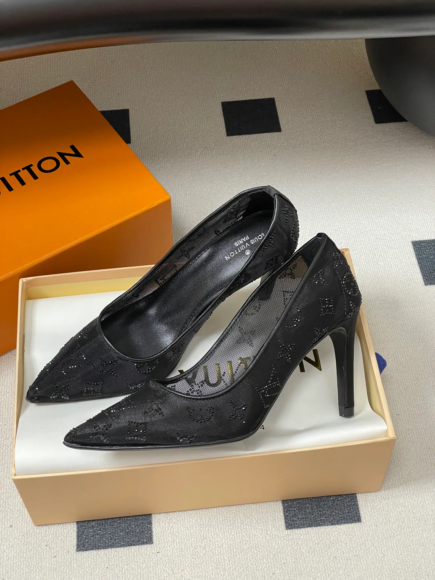Туфли Женские Louis Vuitton 11628669