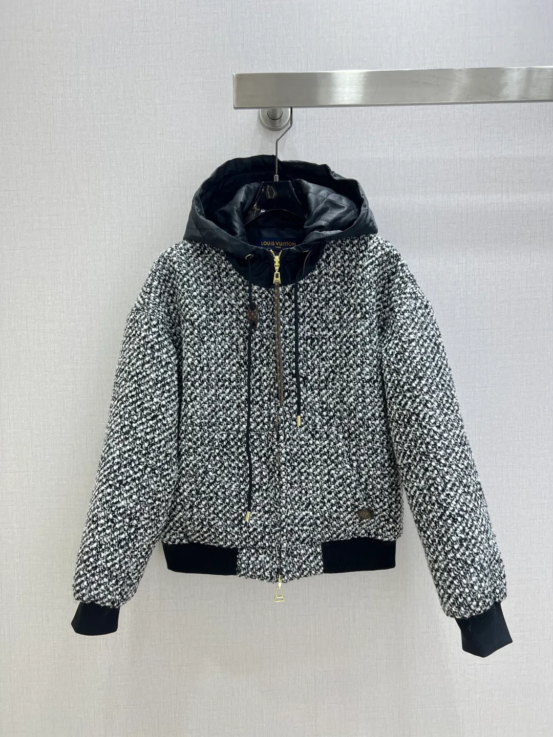 Куртки И Пуховики Женские Louis Vuitton 794437