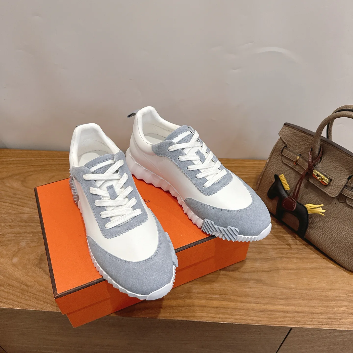 Кроссовки Мужские Hermes 17414506