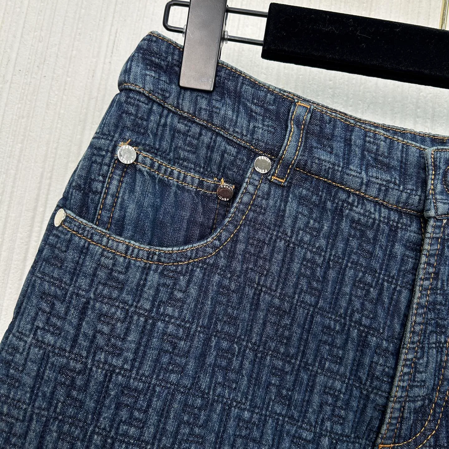 Джинсы Женские Fendi 1126395