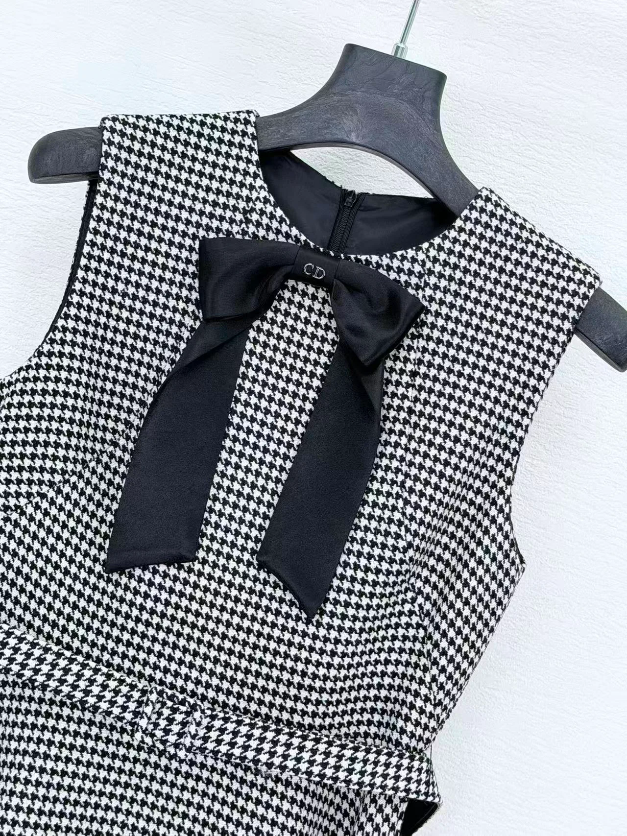 Платья Женские Christian Dior 12649782