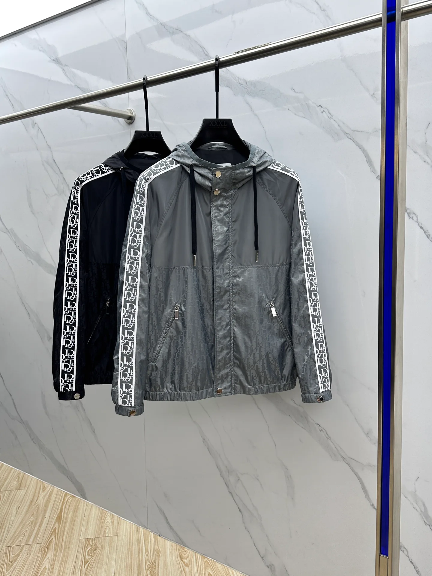 Куртки И Пуховики Мужские Christian Dior 285240