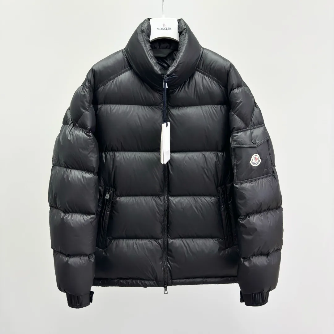 Куртки И Пуховики Мужские Moncler 17927103