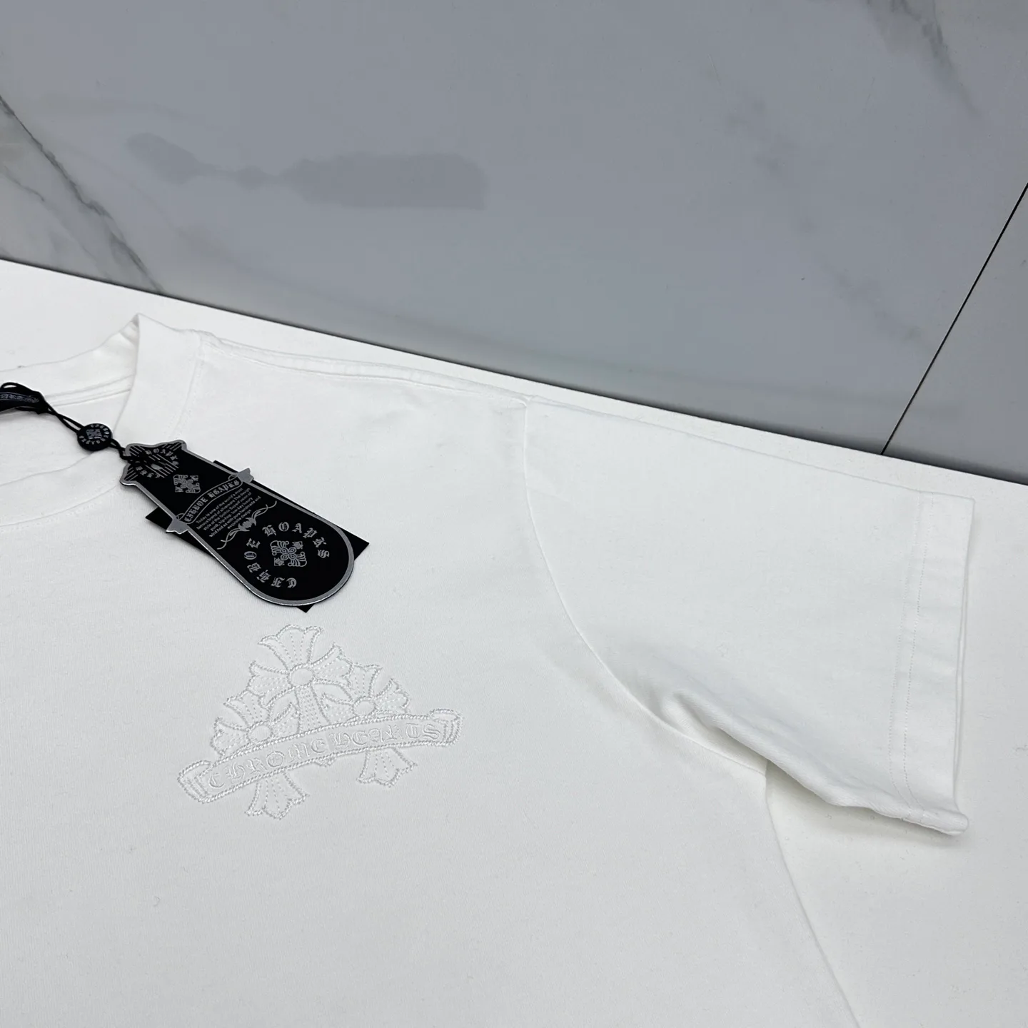 Футболки Женские Chrome Hearts 2237529