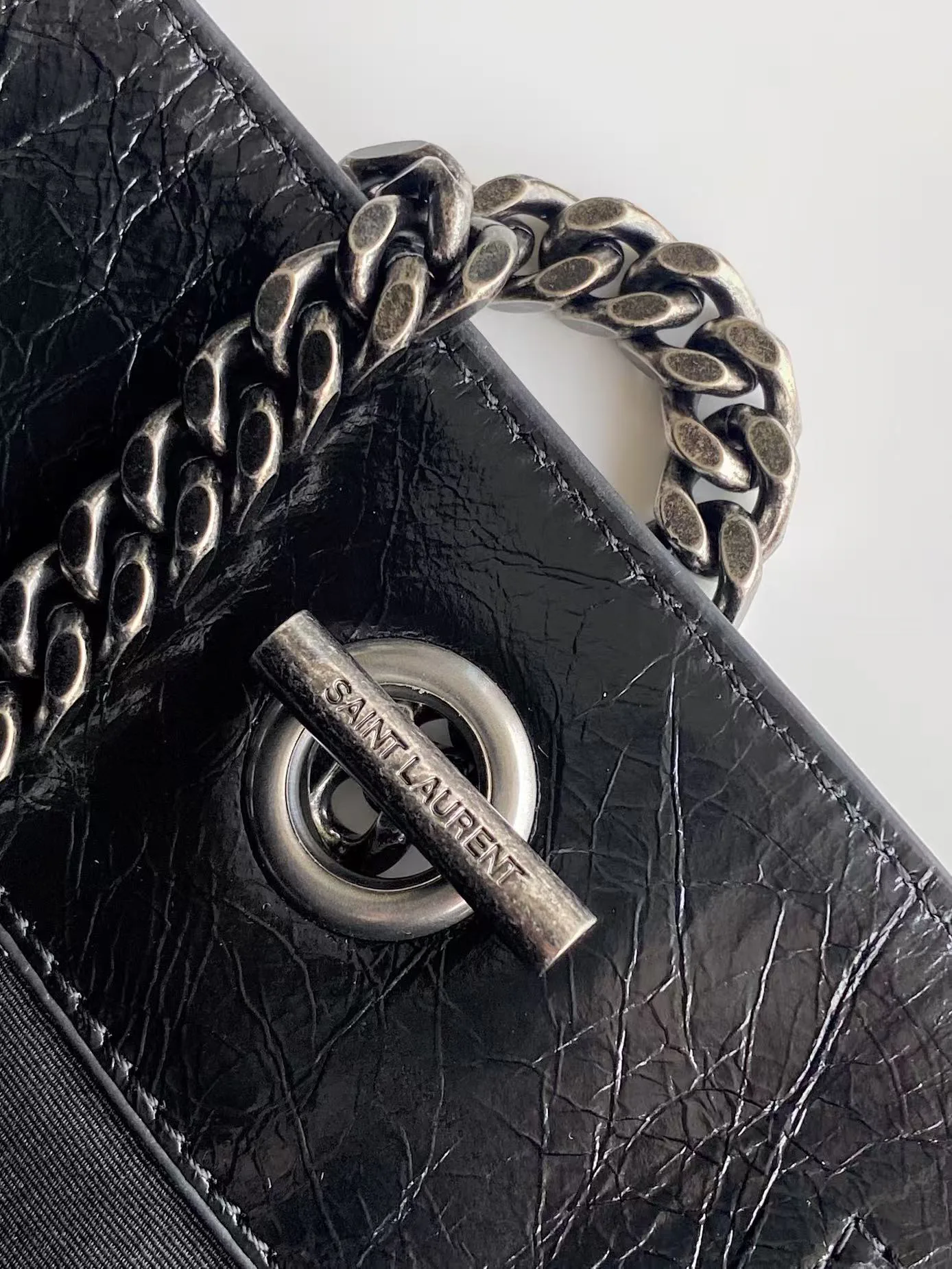 Классические Сумки Женские Saint Laurent 17629557
