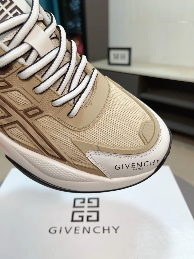 Кроссовки Мужские Givenchy 5534101