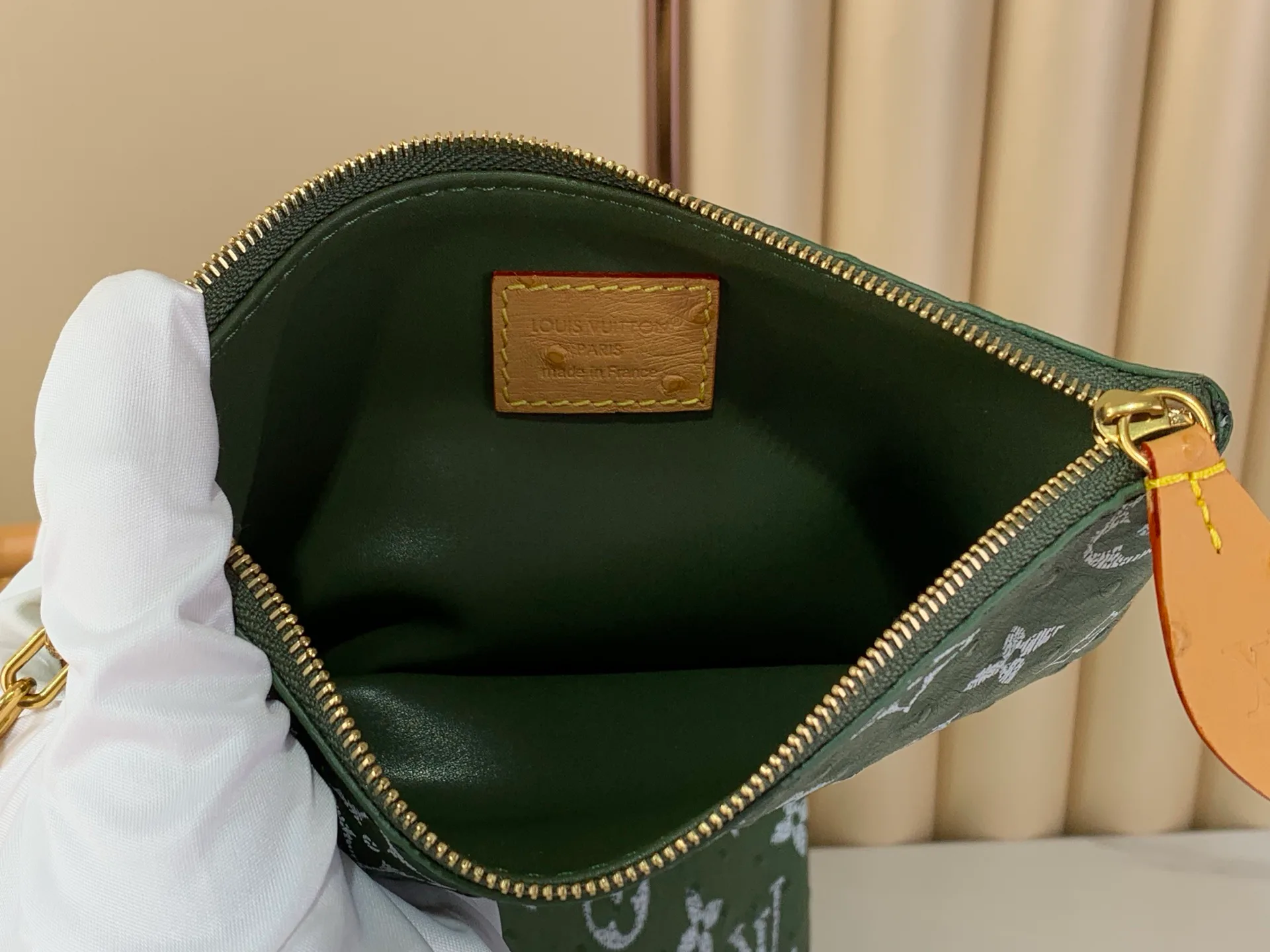 Сумки На Ремне Женские Louis Vuitton 1308640