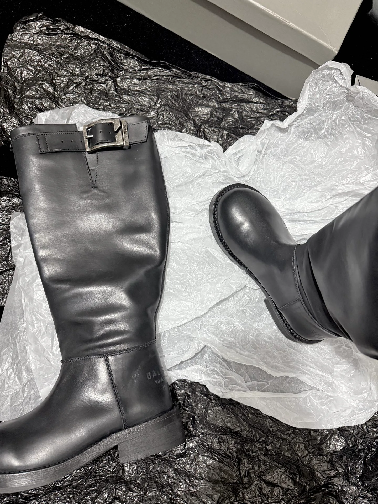Сапоги Женские Balenciaga 19071570