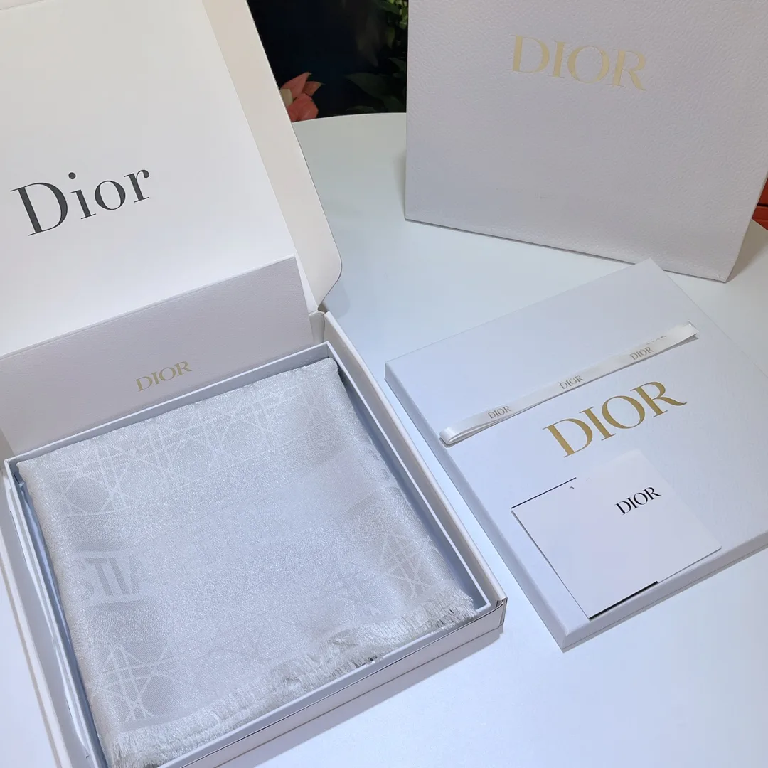 Платки Christian Dior 4380468