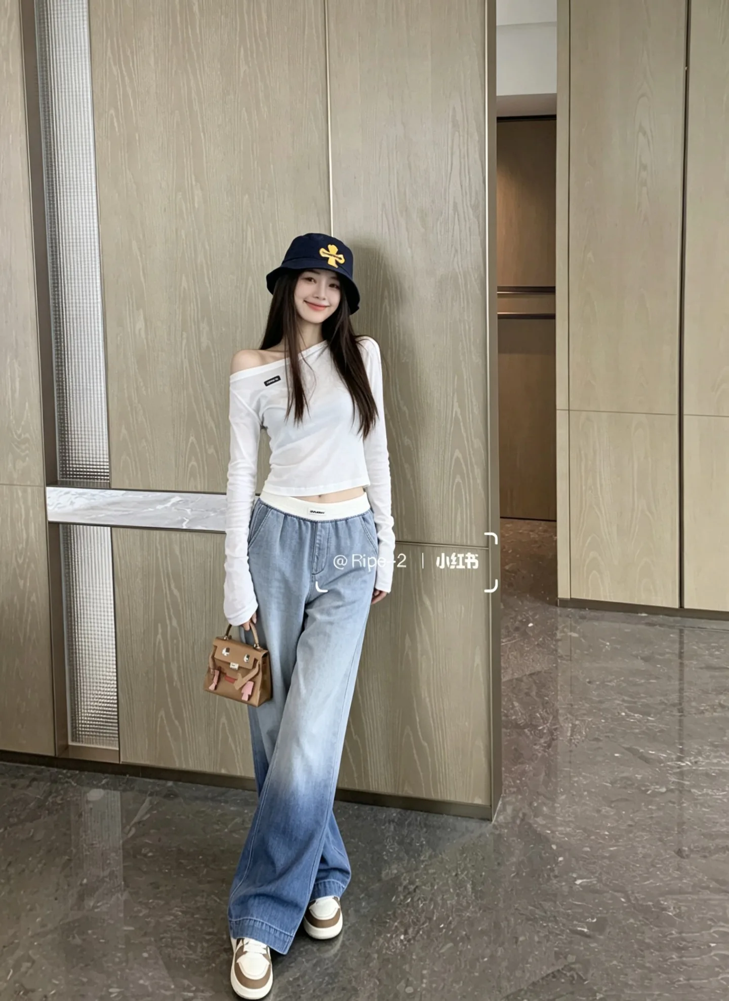 Джинсы Женские Miu Miu 13543845