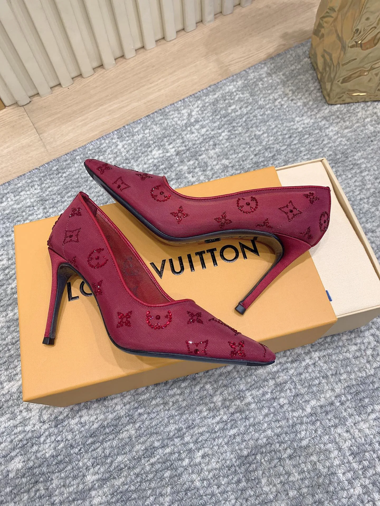 Туфли Женские Louis Vuitton 1834386