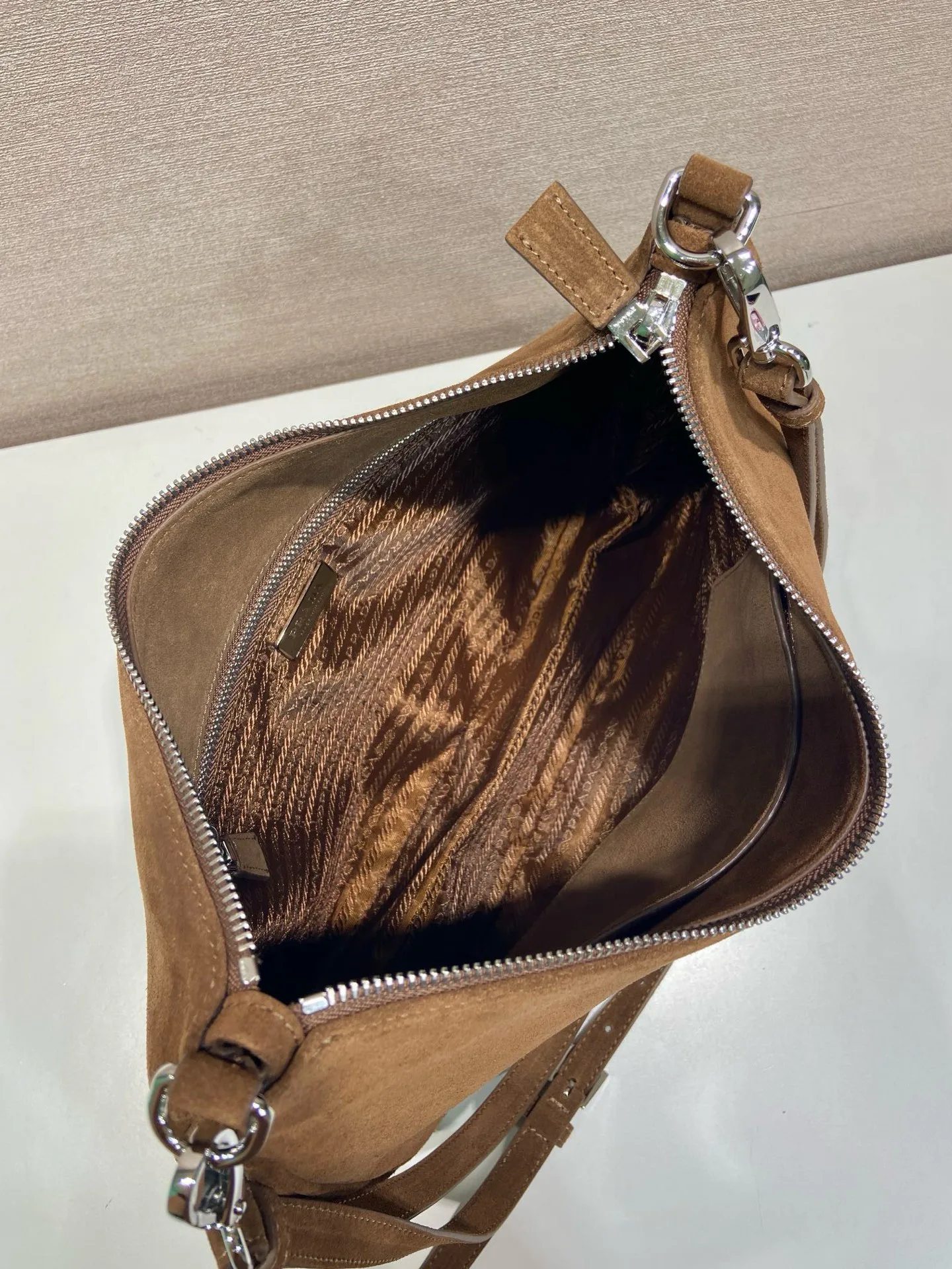 Сумки На Ремне Женские Prada 13162674
