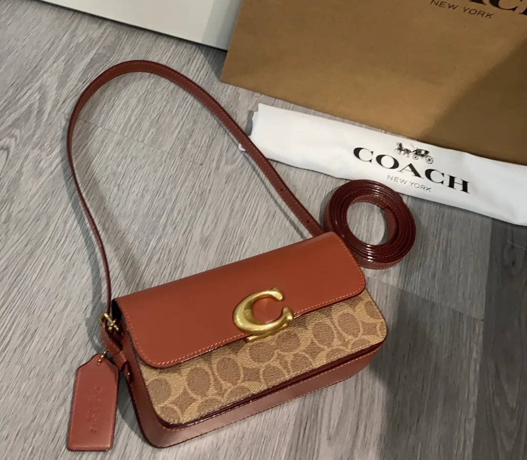 Классические Сумки Женские Coach 11603663