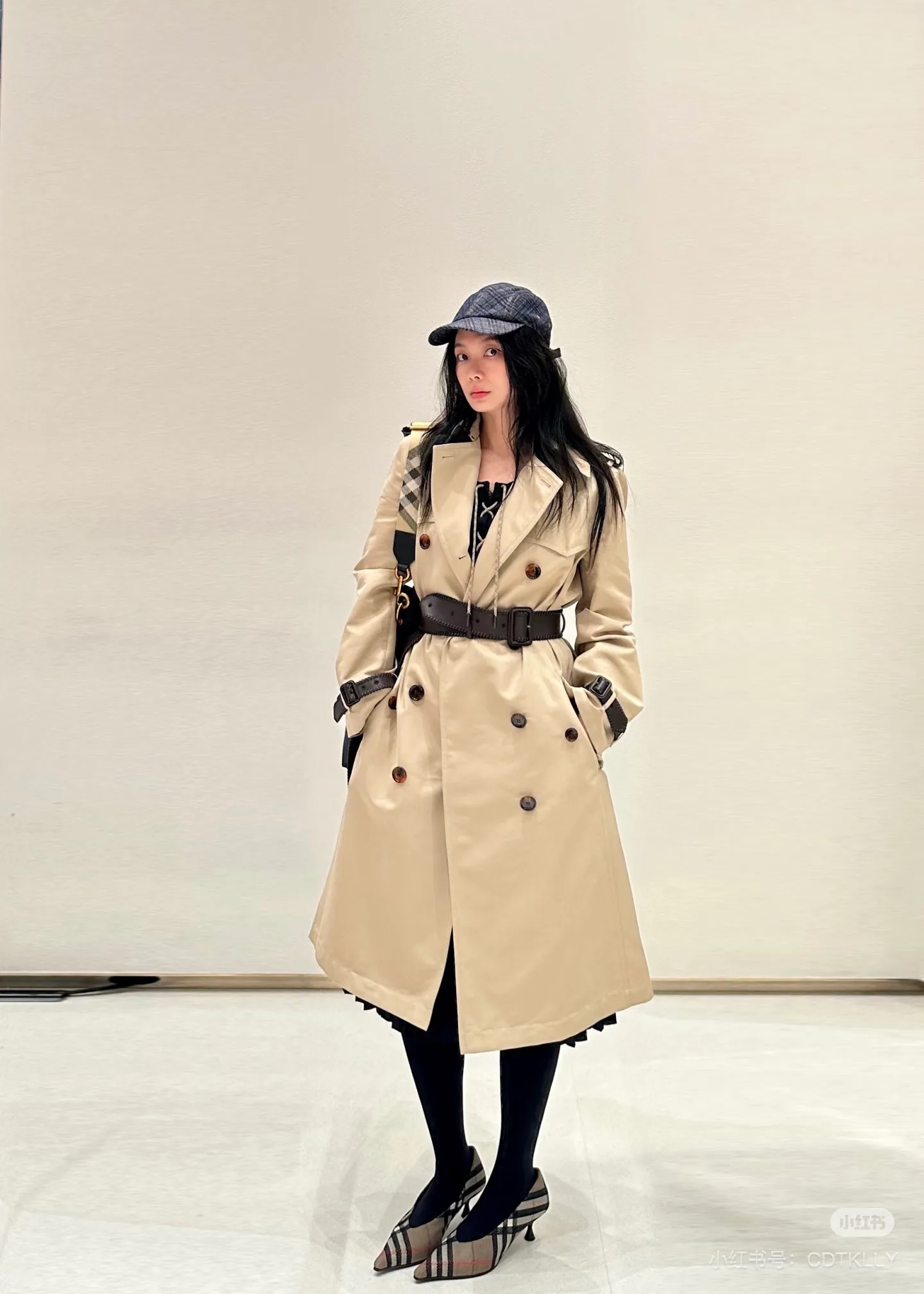 Тренчи Женские Burberry 18451035