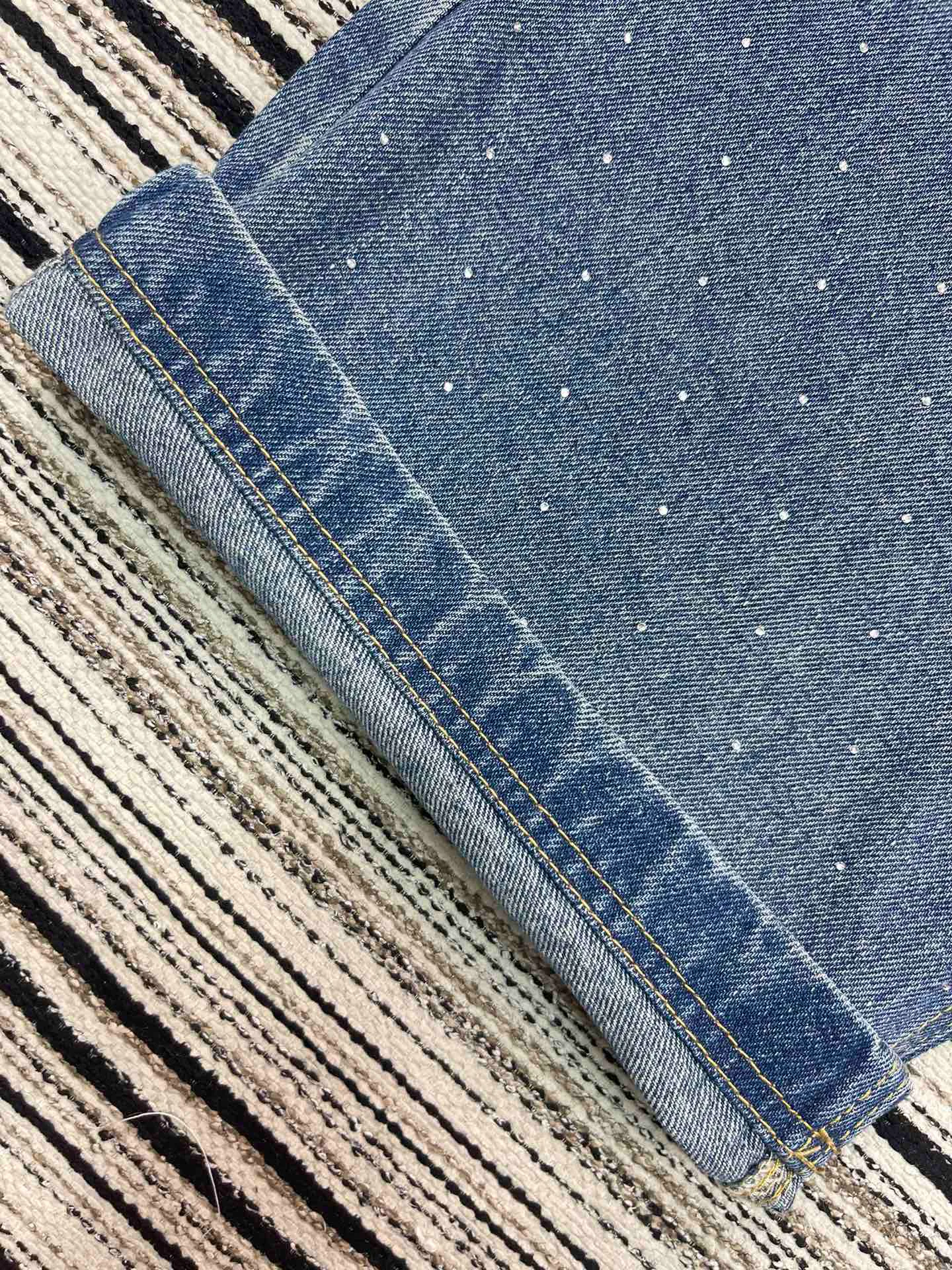 Джинсы Женские Chanel 11646427