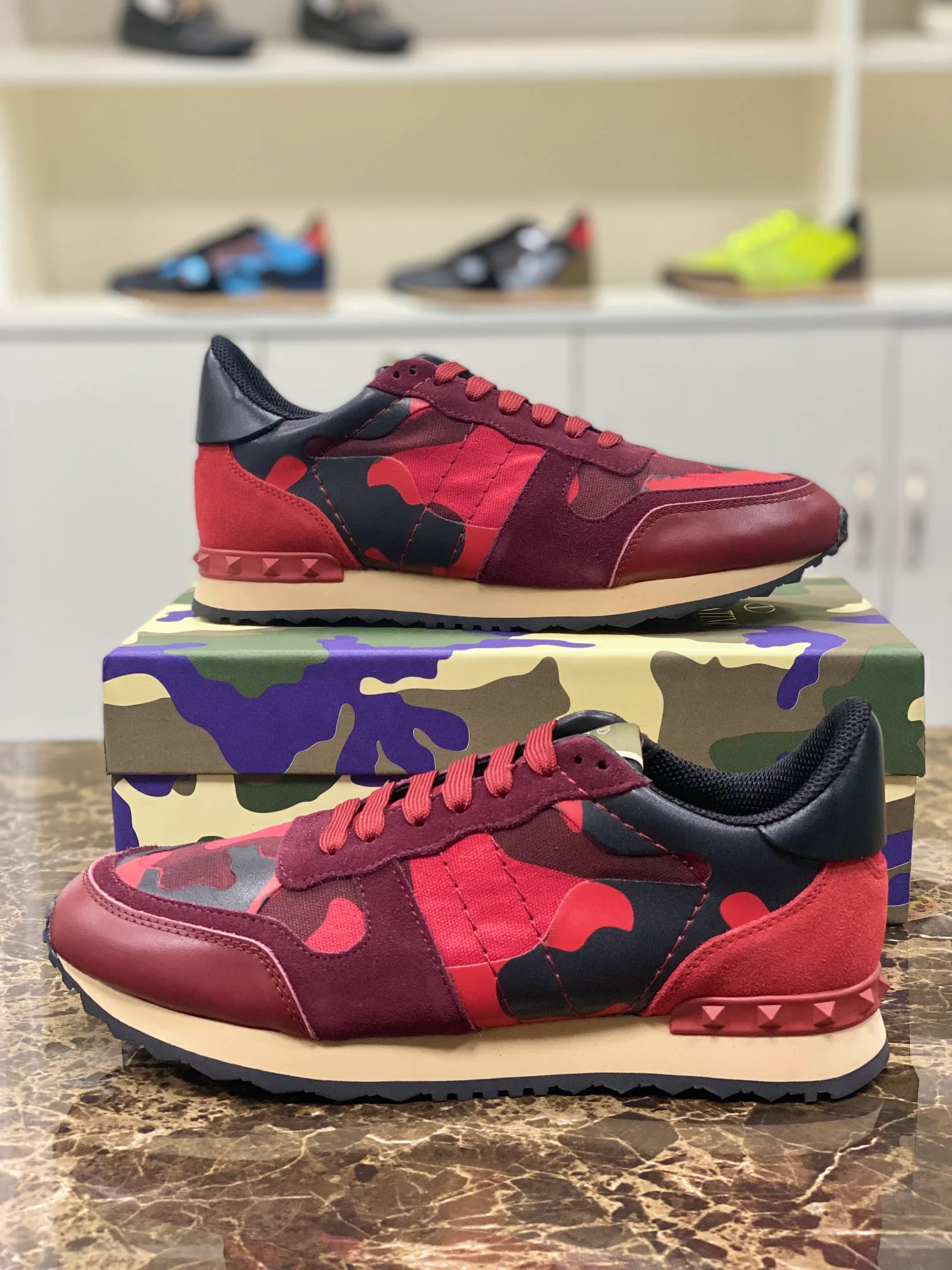 Кроссовки Женские Valentino 10736444