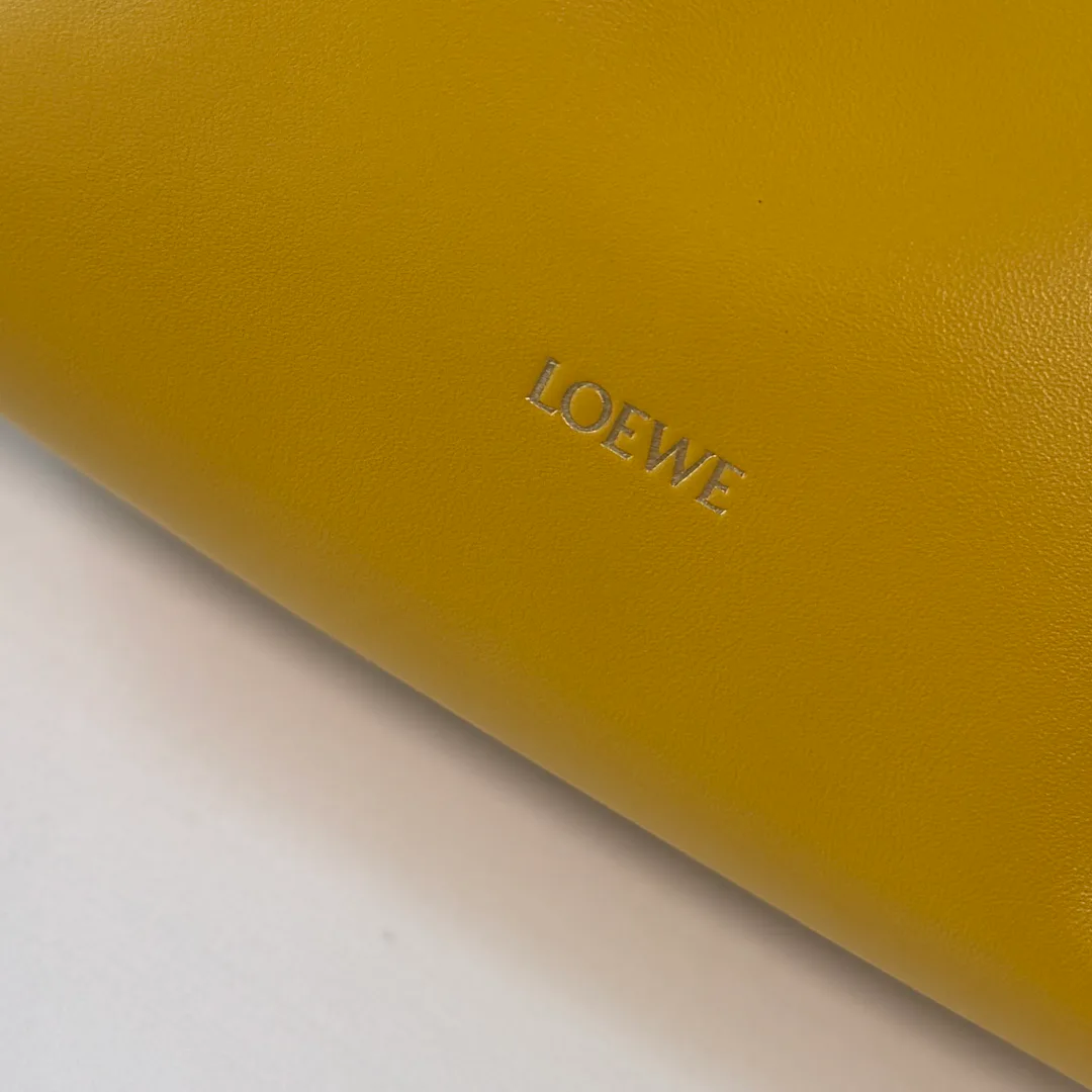Классические Сумки Женские Loewe 17796957