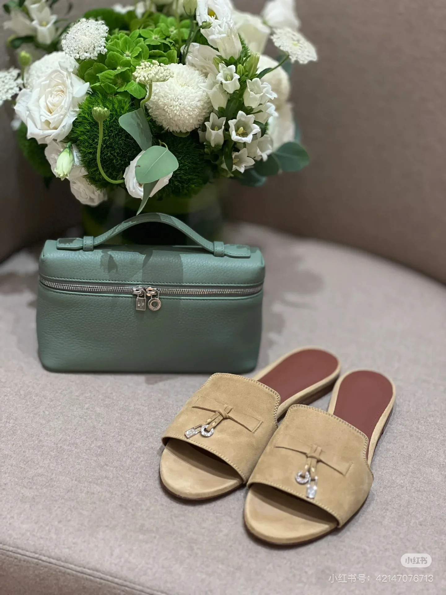 Шлепанцы Женские Loro Piana 25985