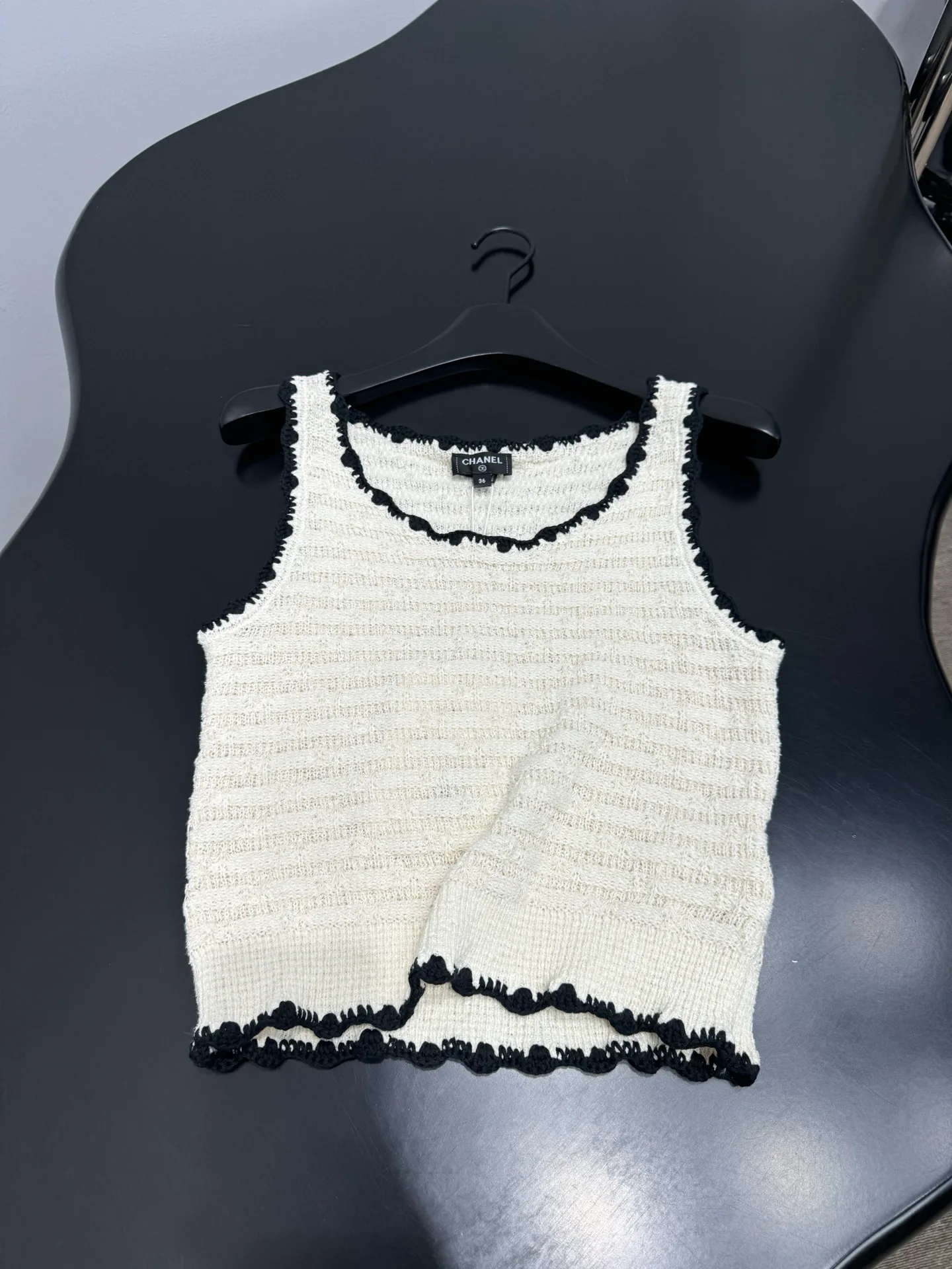 Жилеты Женские Chanel 10026334
