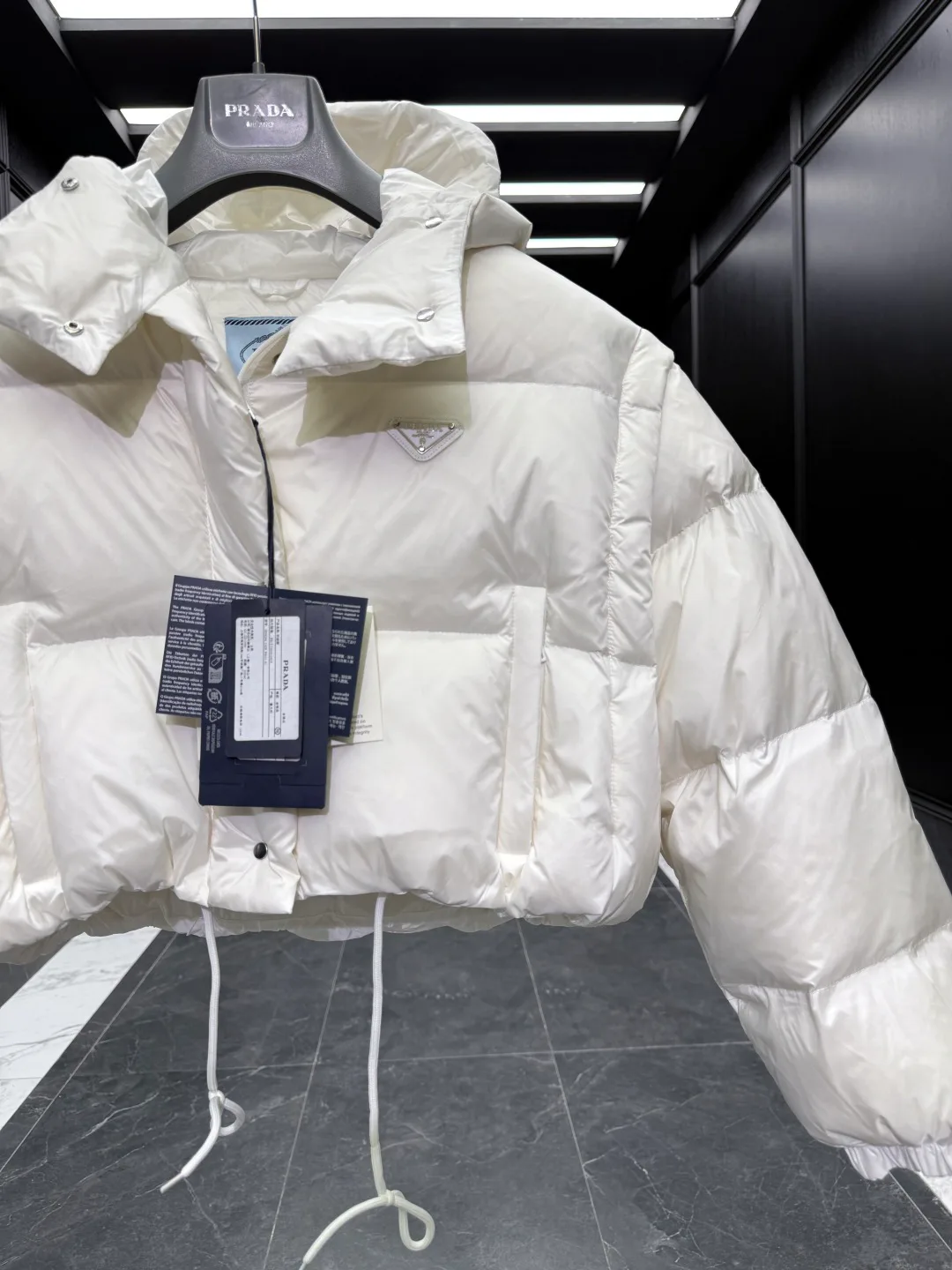 Куртки И Пуховики Женские Prada 1319589