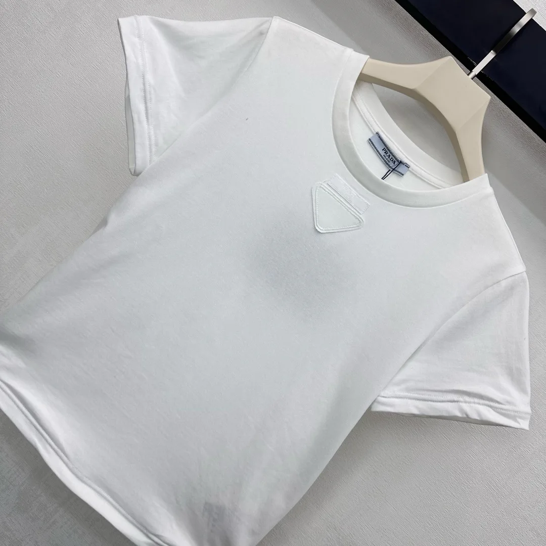 Футболки Женские Prada 3844130