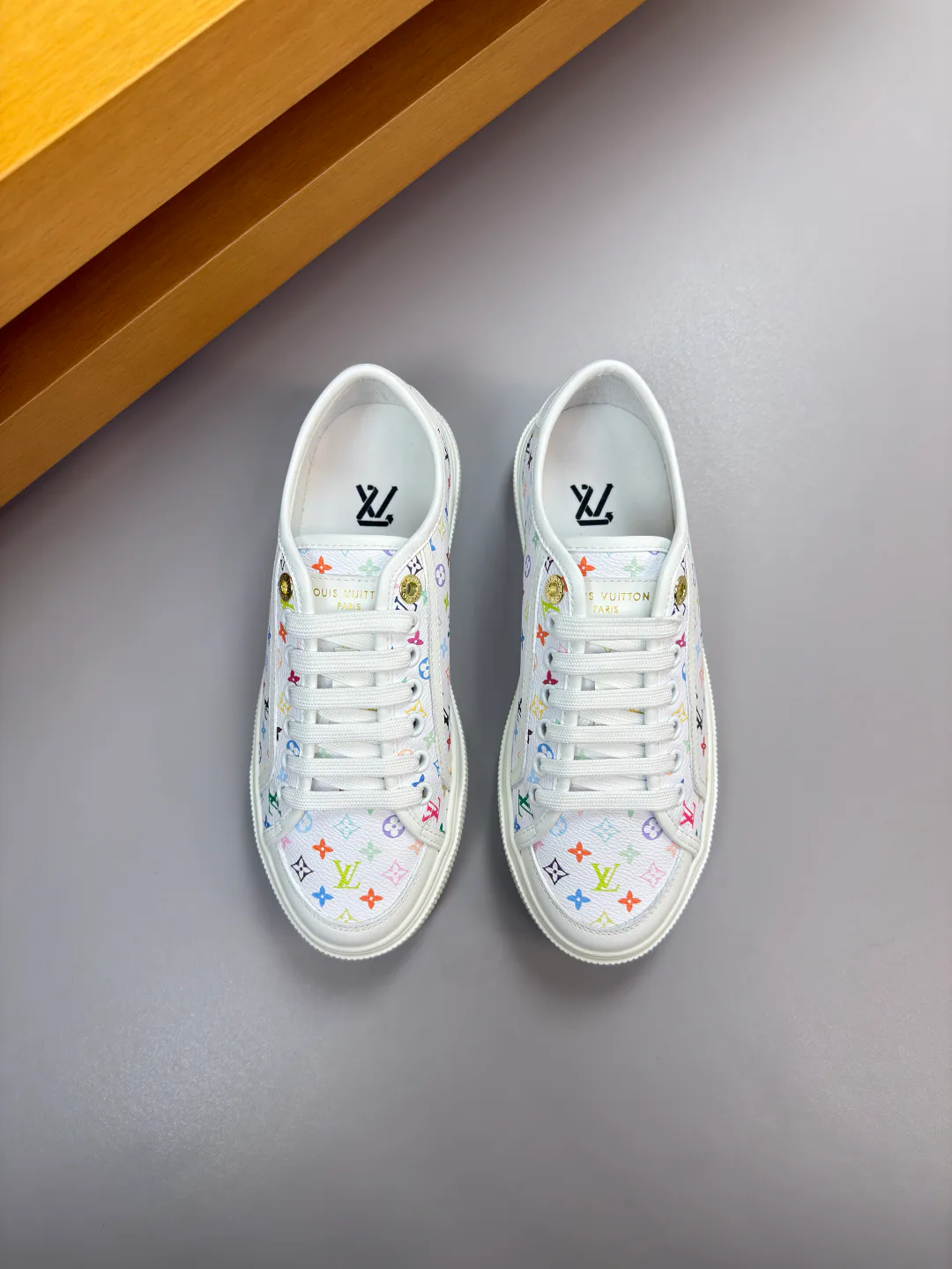 Кеды Женские Louis Vuitton 9898467