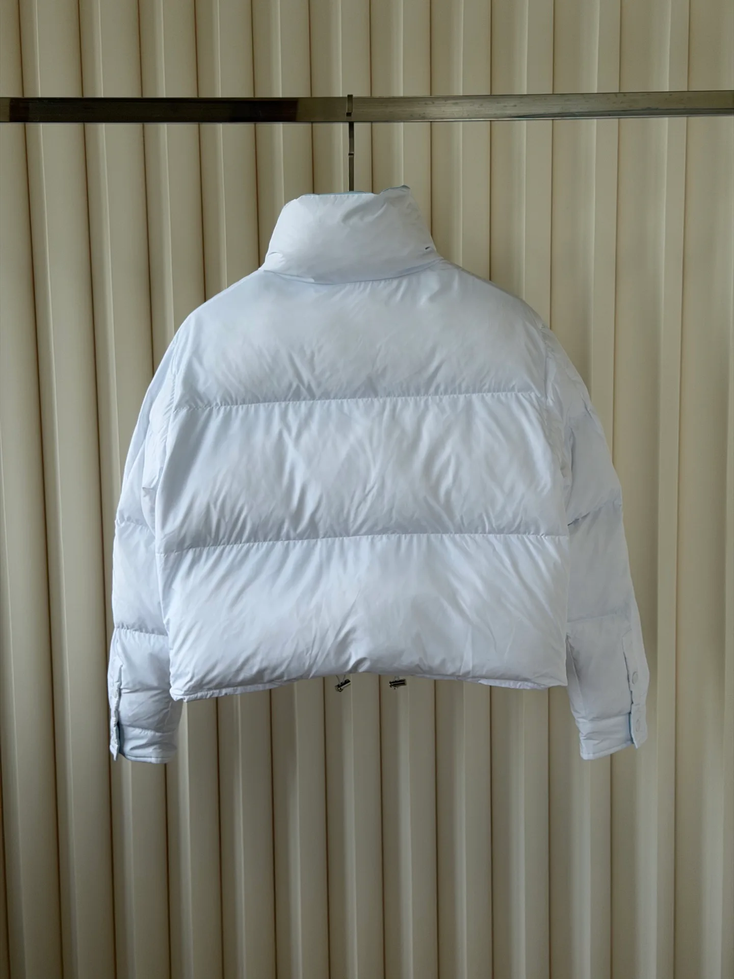 Куртки И Пуховики Женские Prada 18156828