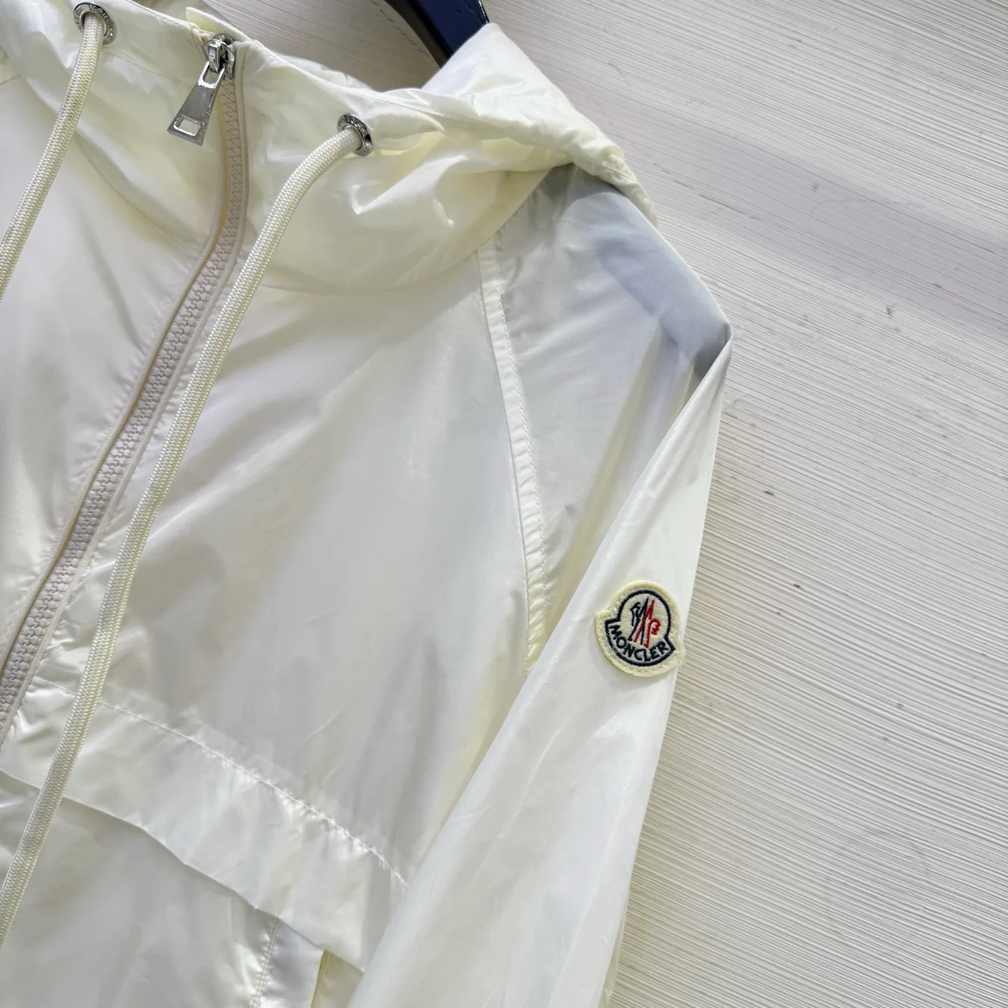 Куртки И Пуховики Женские Moncler 13149760