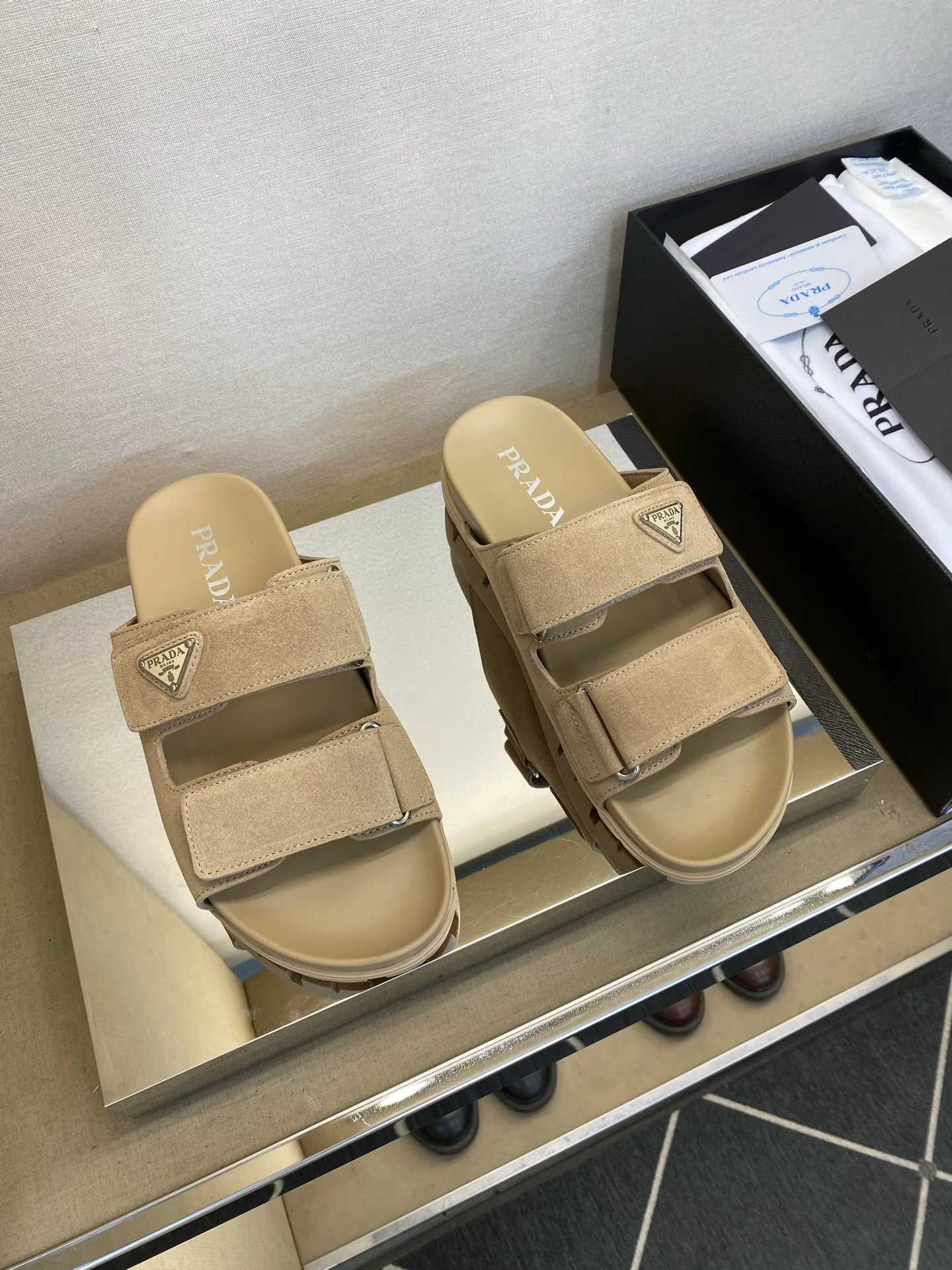 Шлепанцы Мужские Prada 15326409