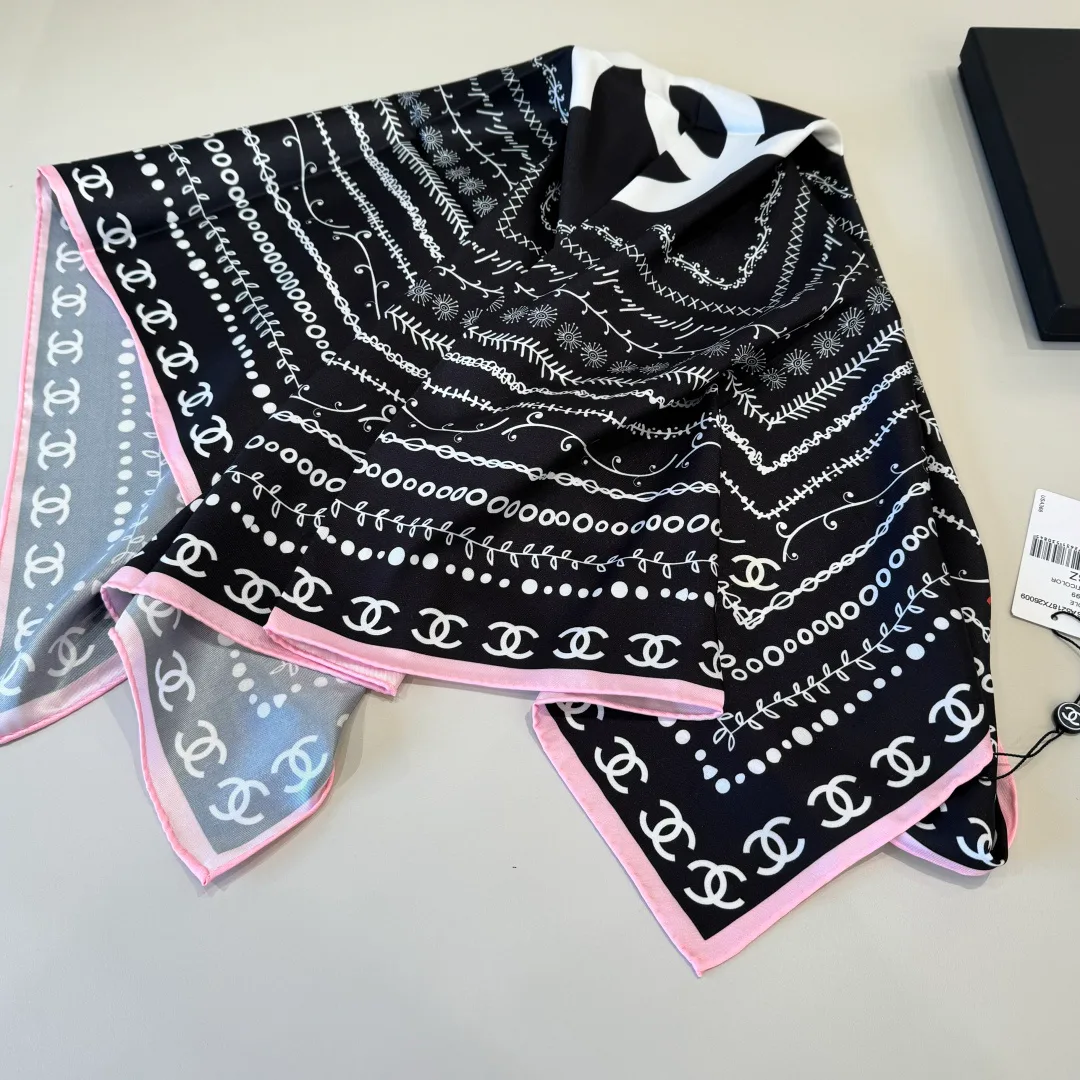 Платки Chanel 11362324