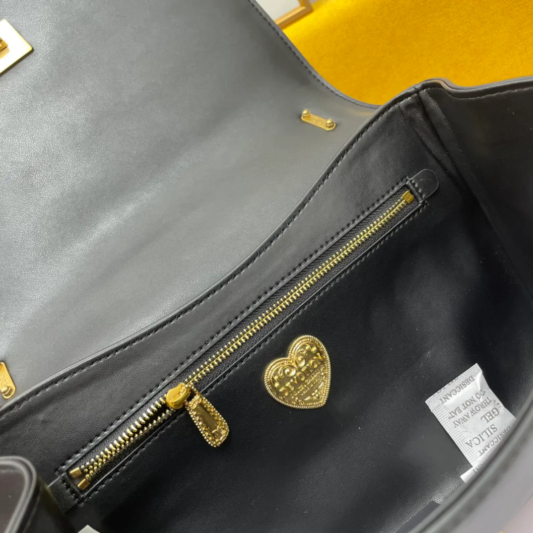 Сумки На Ремне Женские Dolce & Gabbana 17340