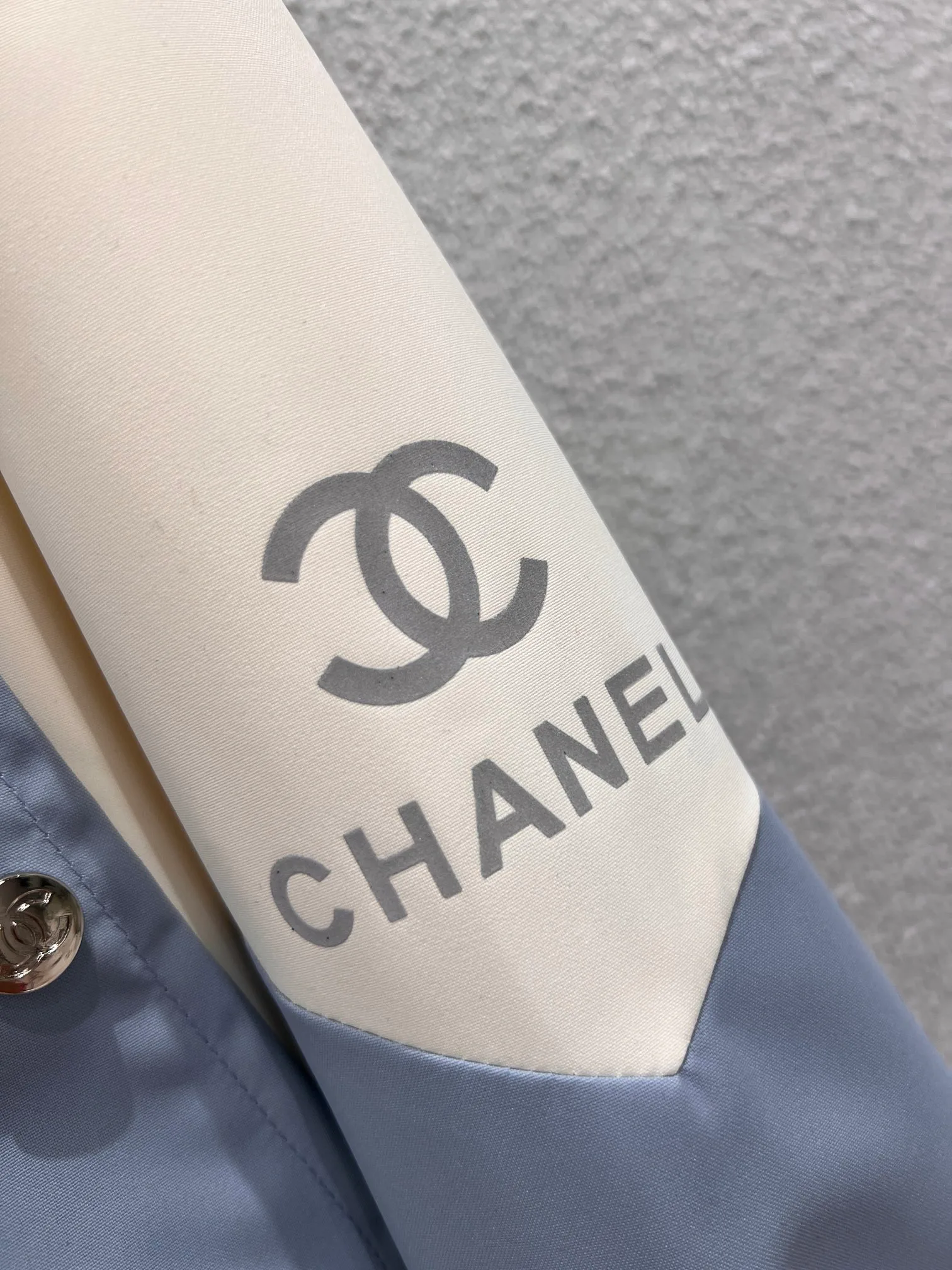 Куртки И Пуховики Женские Chanel 1877864